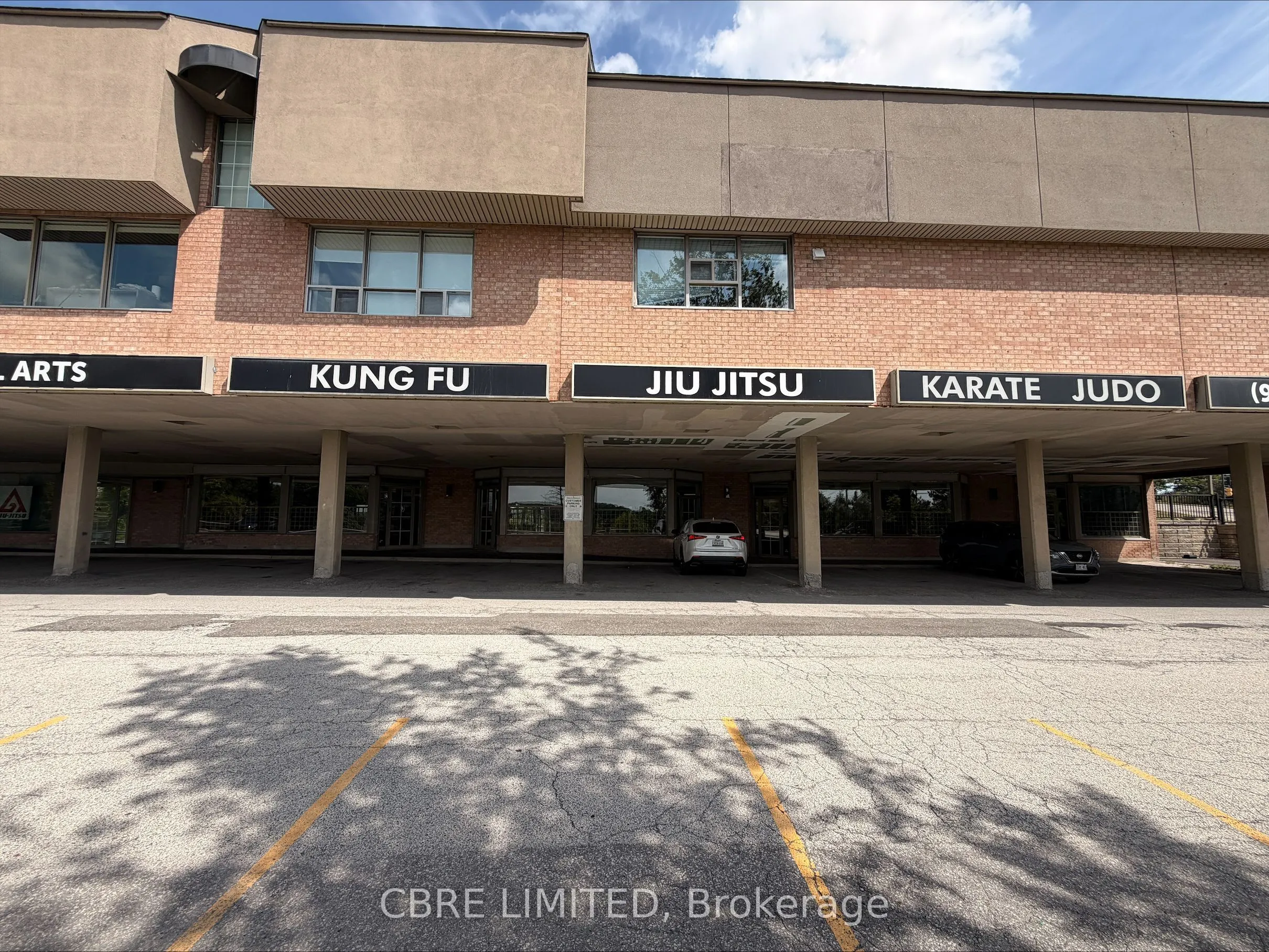 2 Hunters Point Drive #11-19