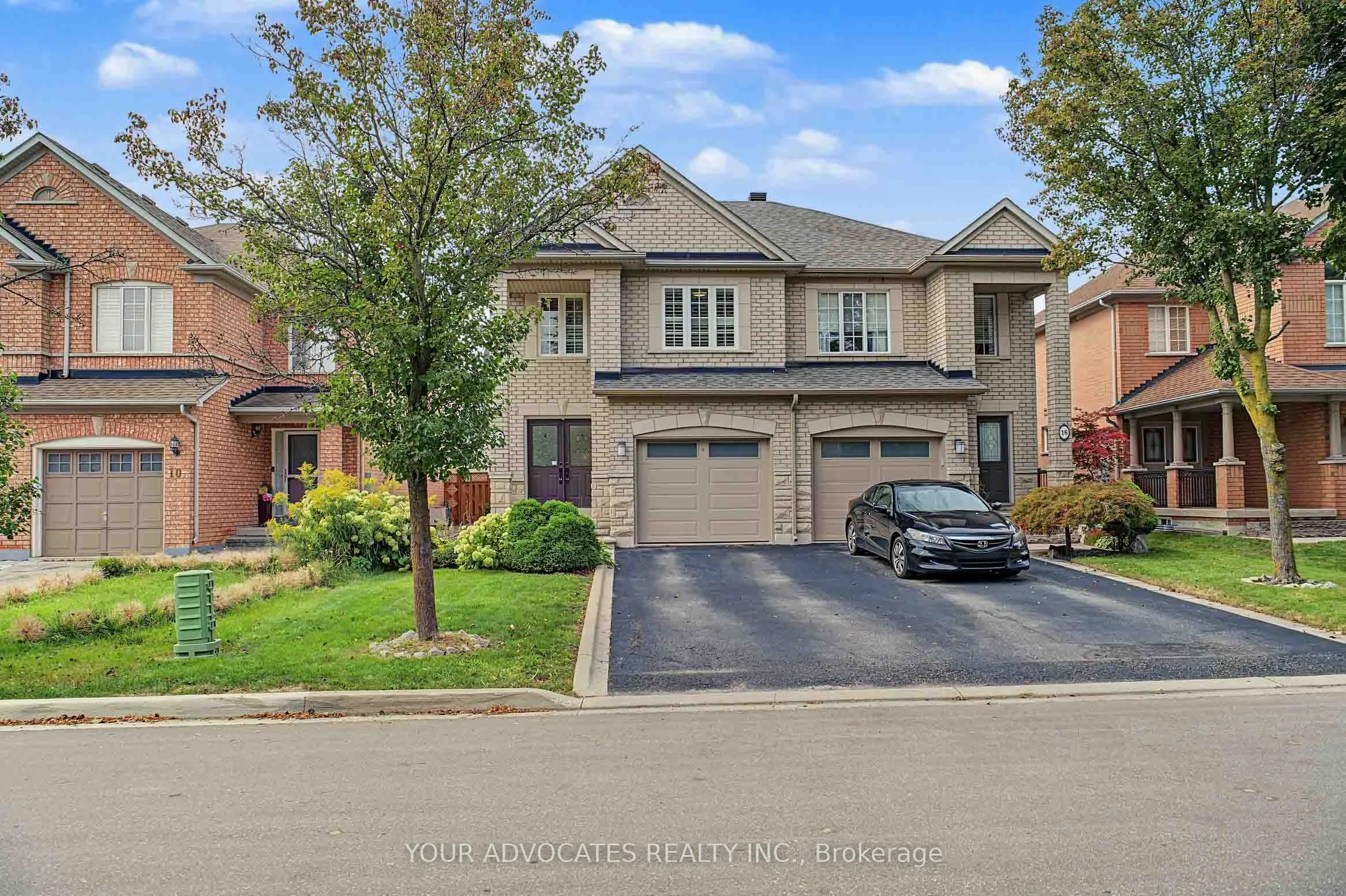 14 La Neve Avenue