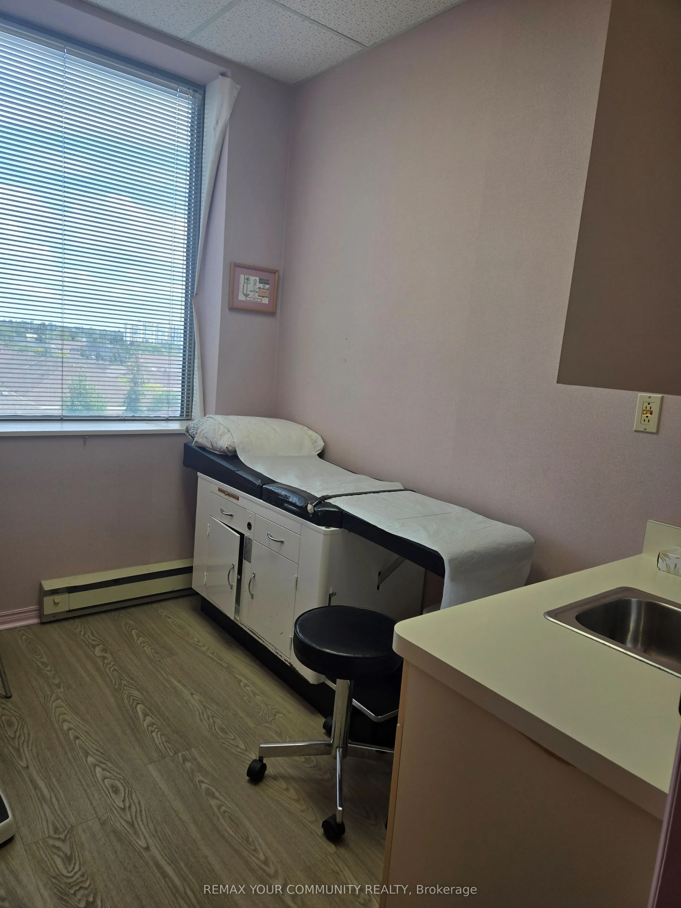 250 Harding Boulevard W #408