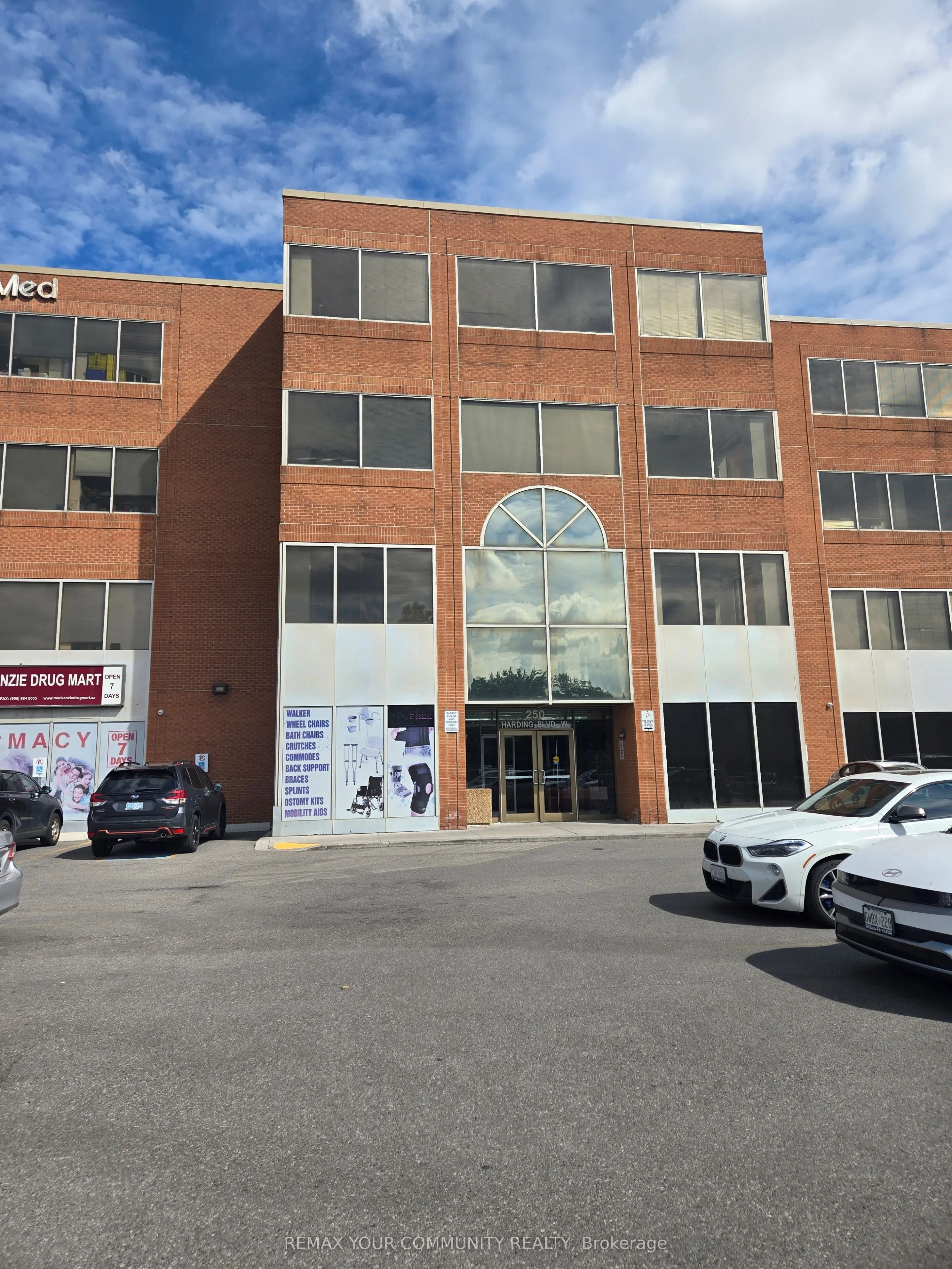 250 Harding Boulevard W #408