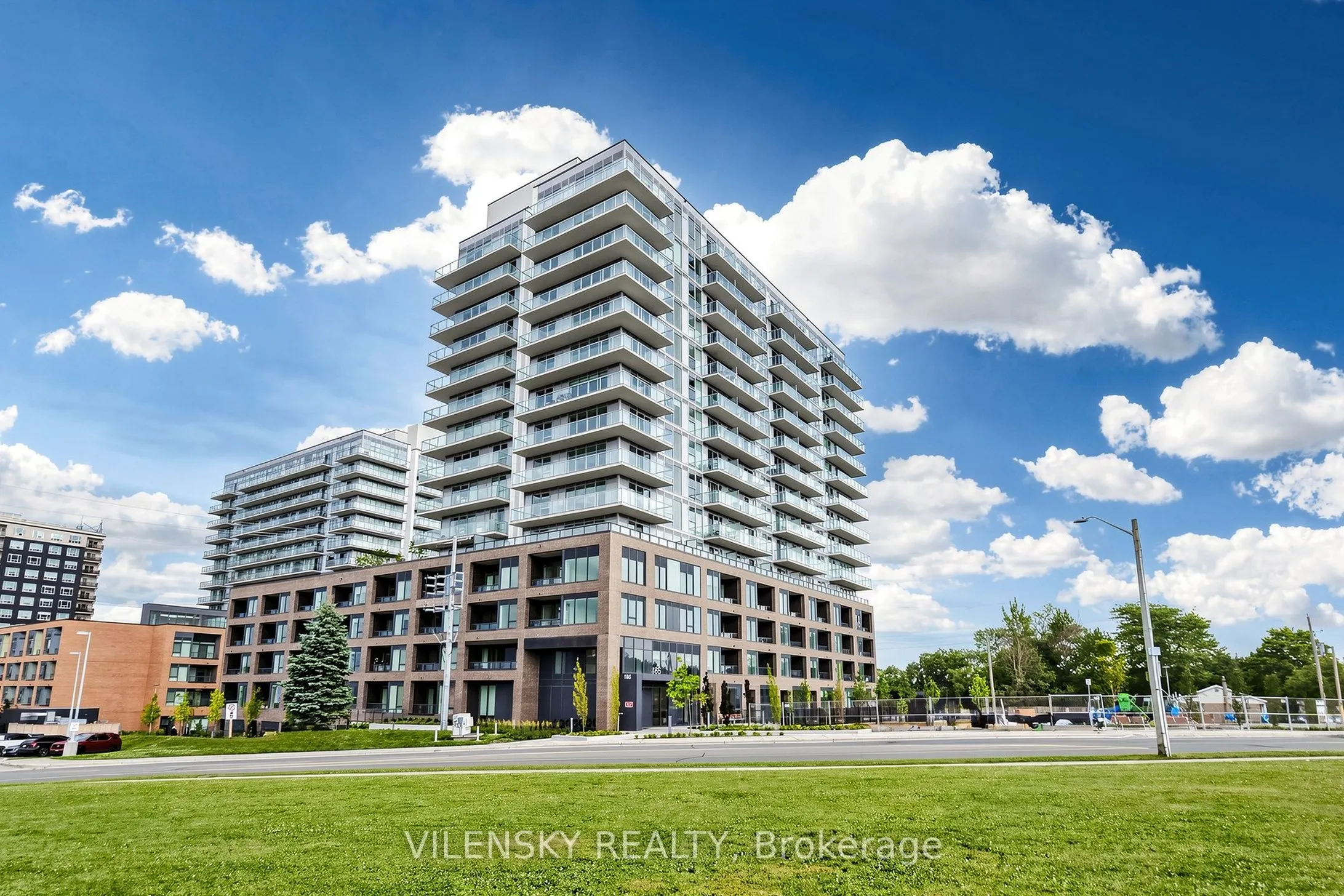 185 Deerfield Road #407