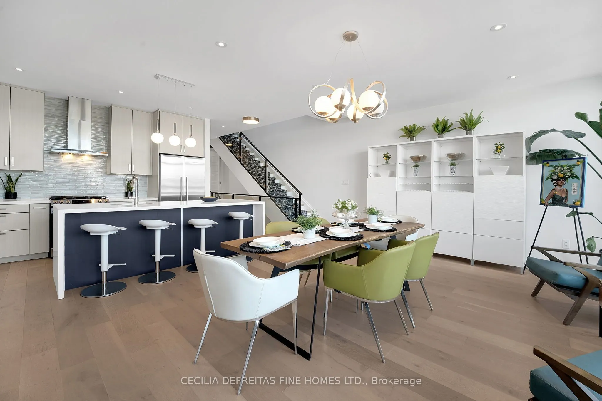 3793 Mangusta Court