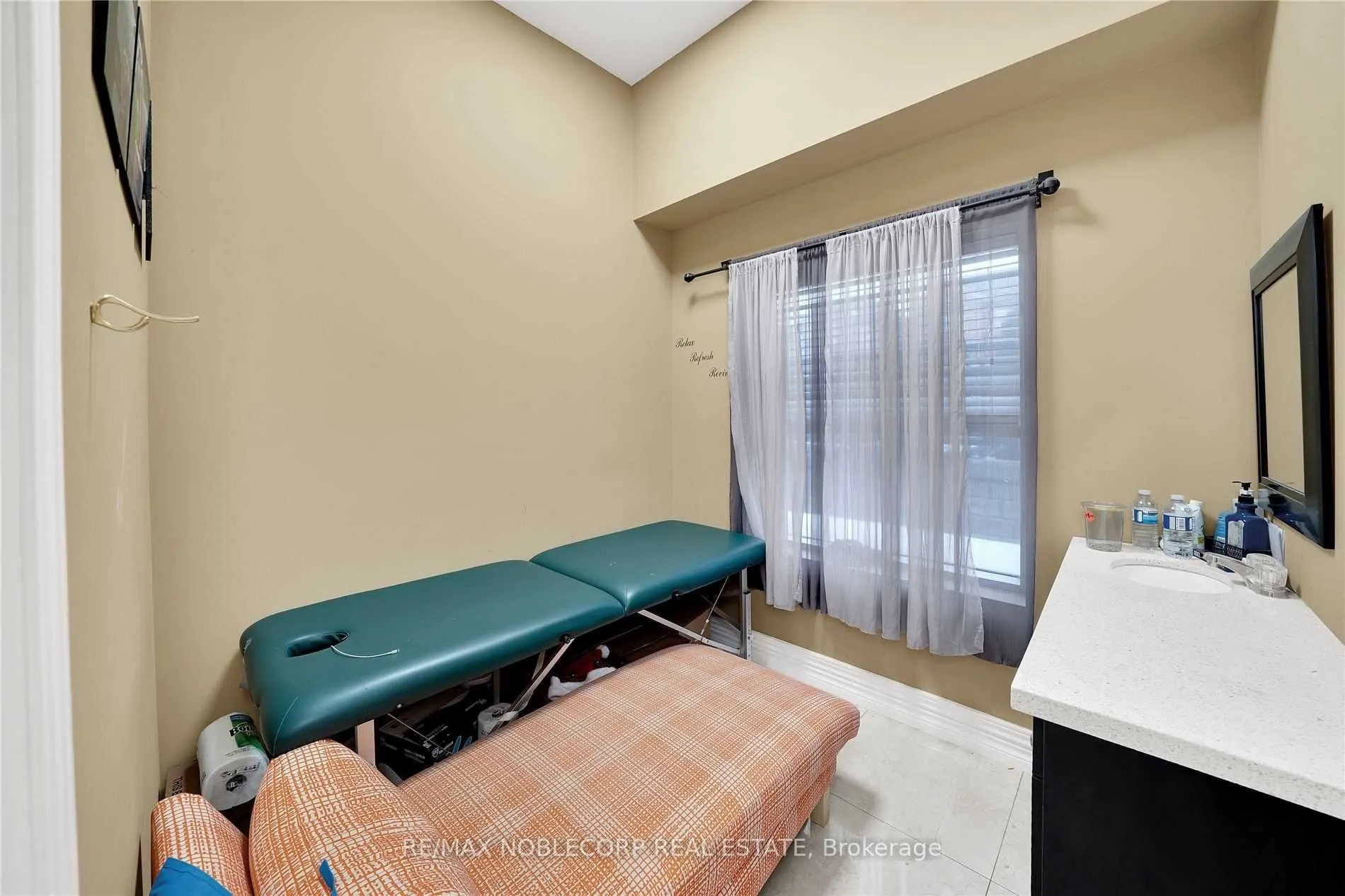 10501 Weston Road #5&6