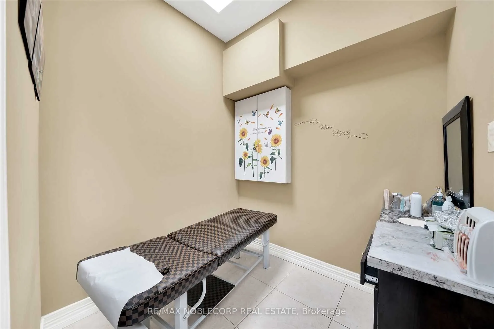 10501 Weston Road #5&6