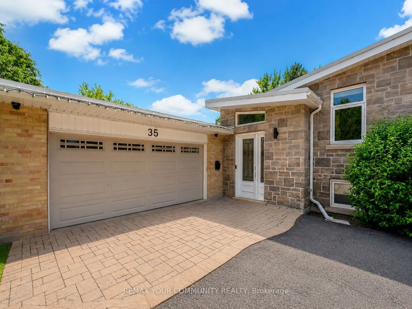 35 Idleswift Drive