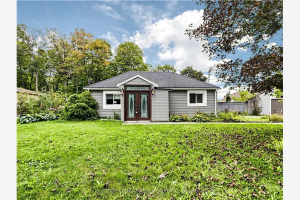 4631 Aurora Road