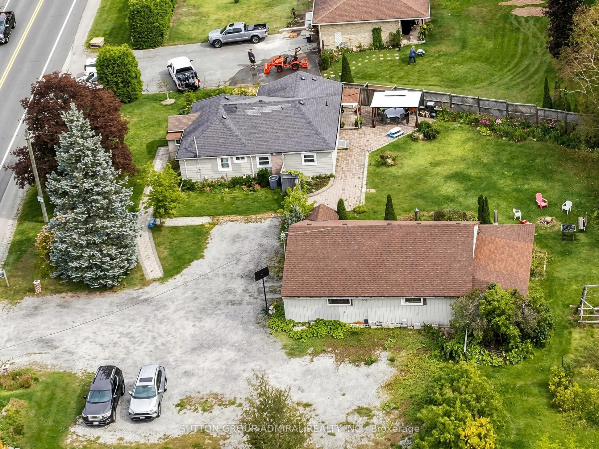 4631 Aurora Road