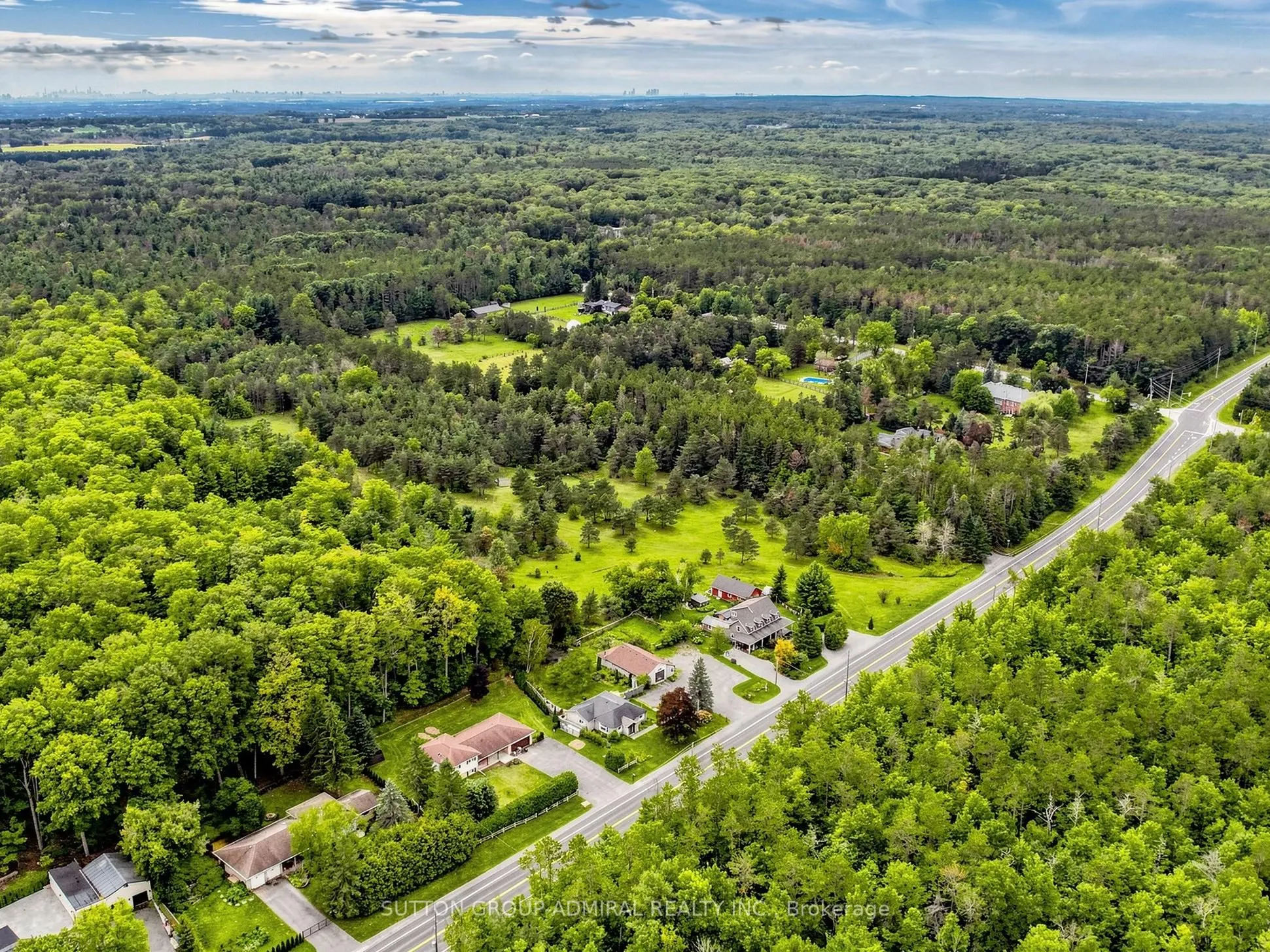 4631 Aurora Road