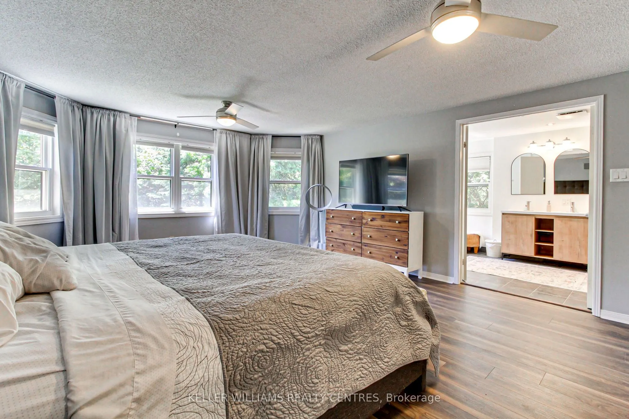204 Crossland Gate