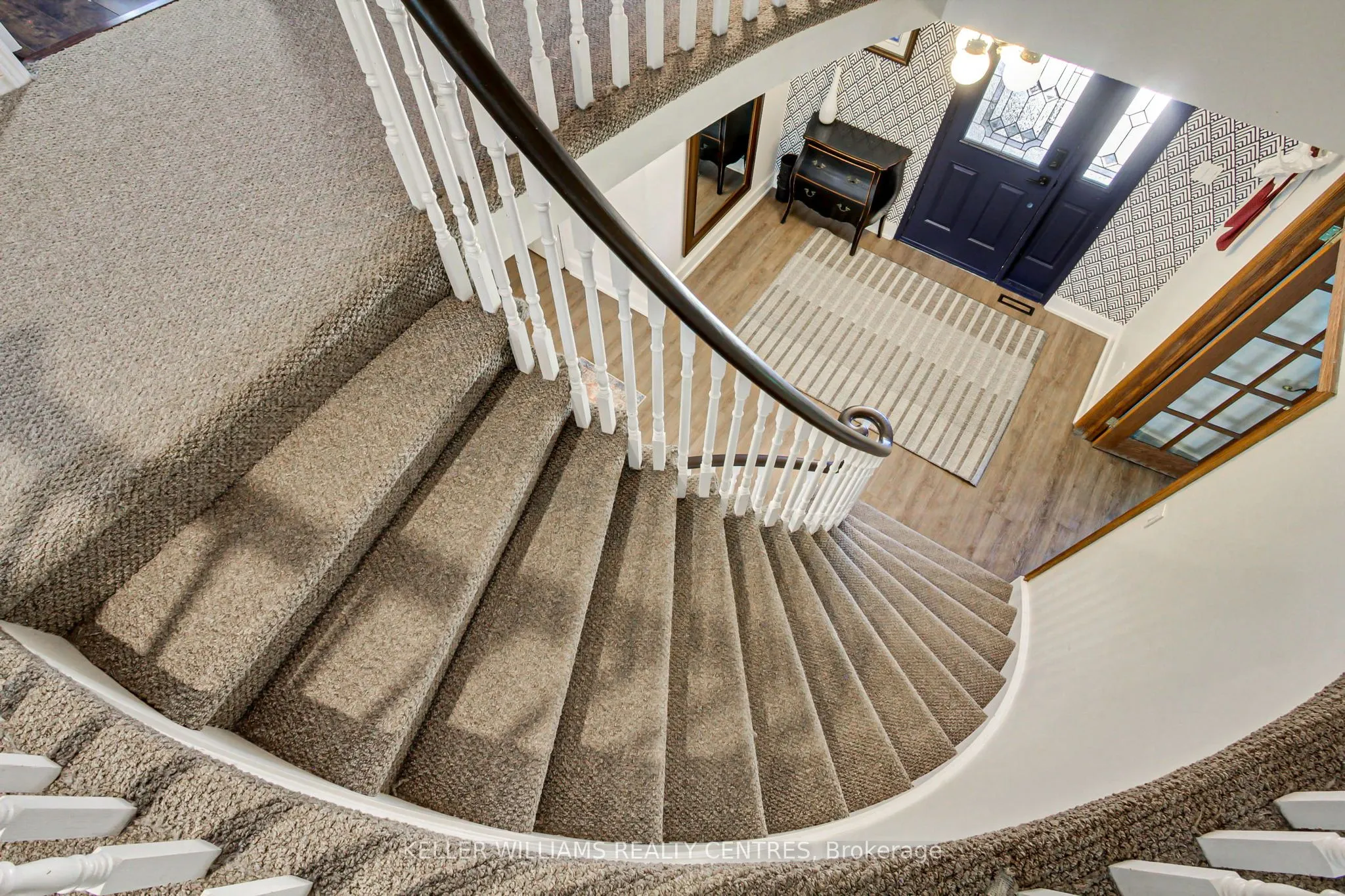 204 Crossland Gate