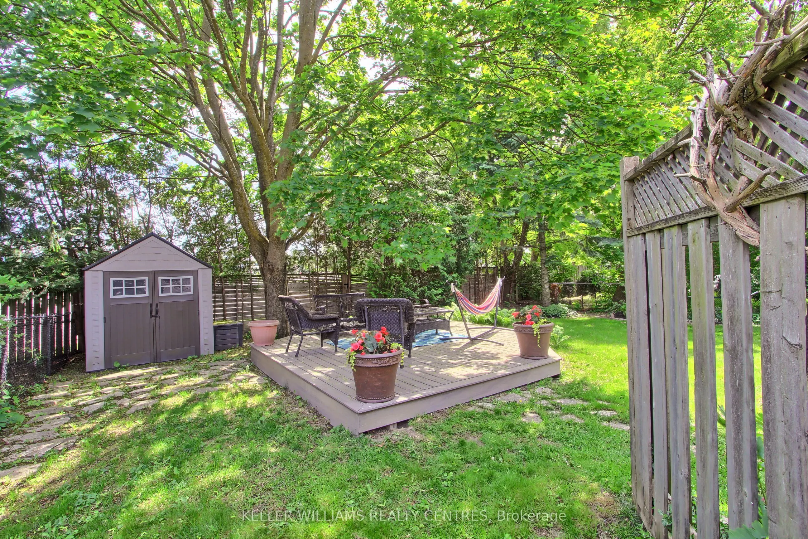 204 Crossland Gate