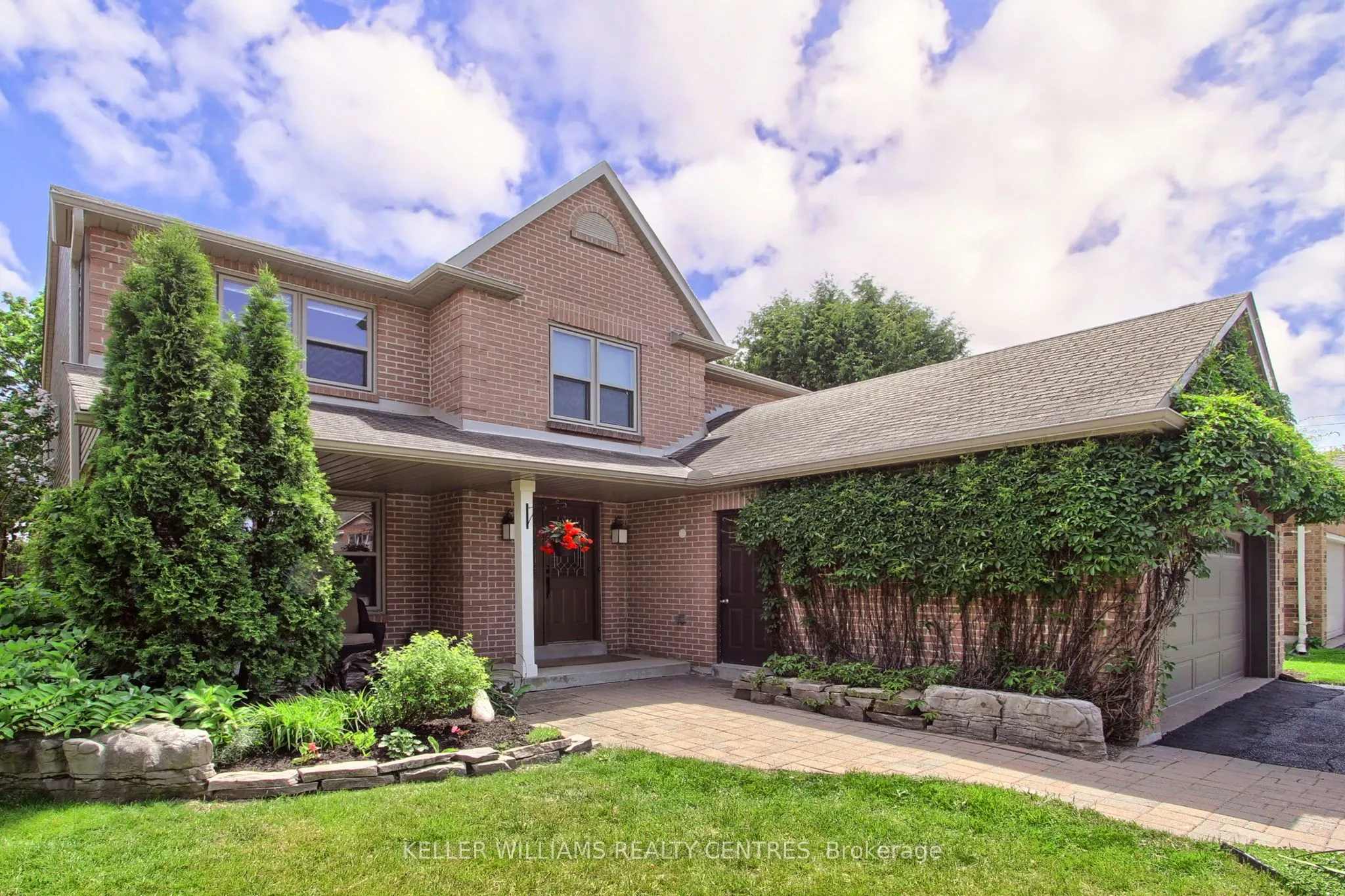204 Crossland Gate