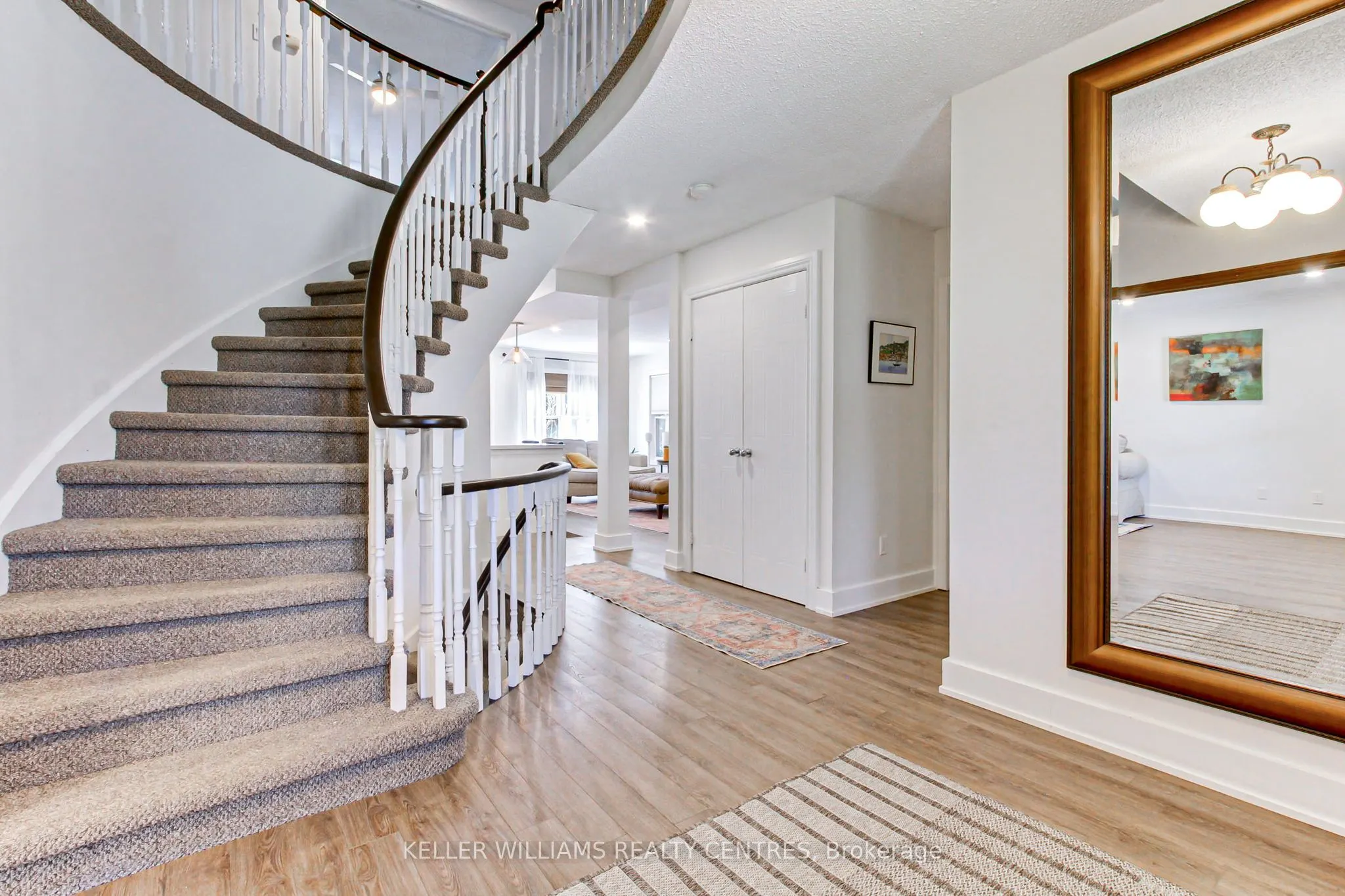 204 Crossland Gate
