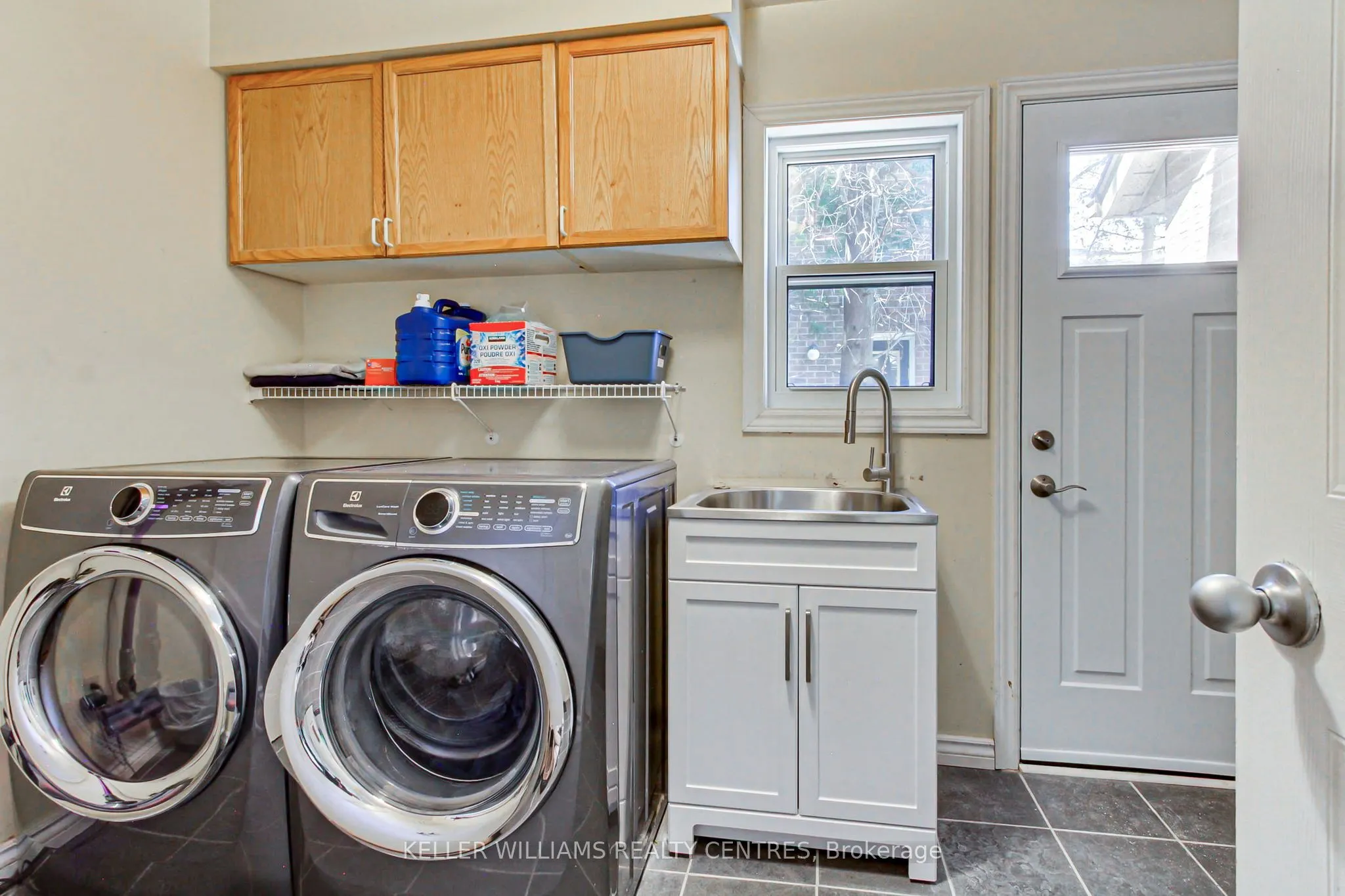 204 Crossland Gate