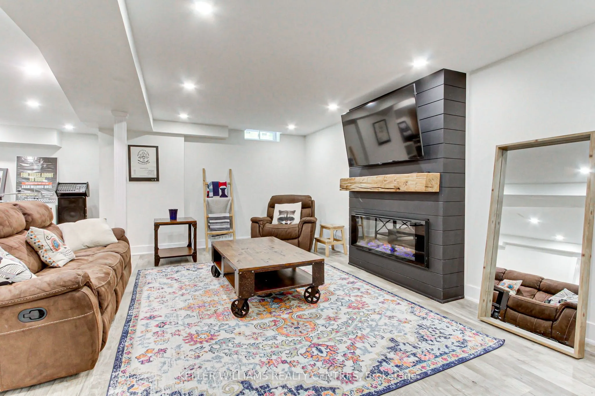 204 Crossland Gate