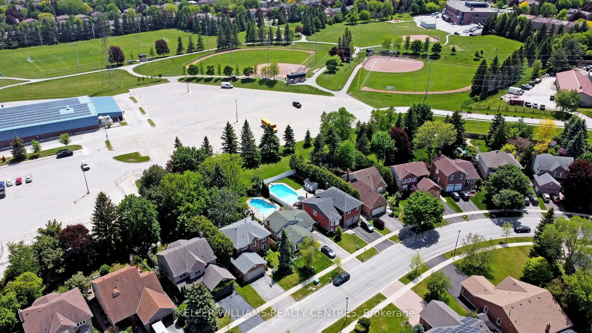 204 Crossland Gate