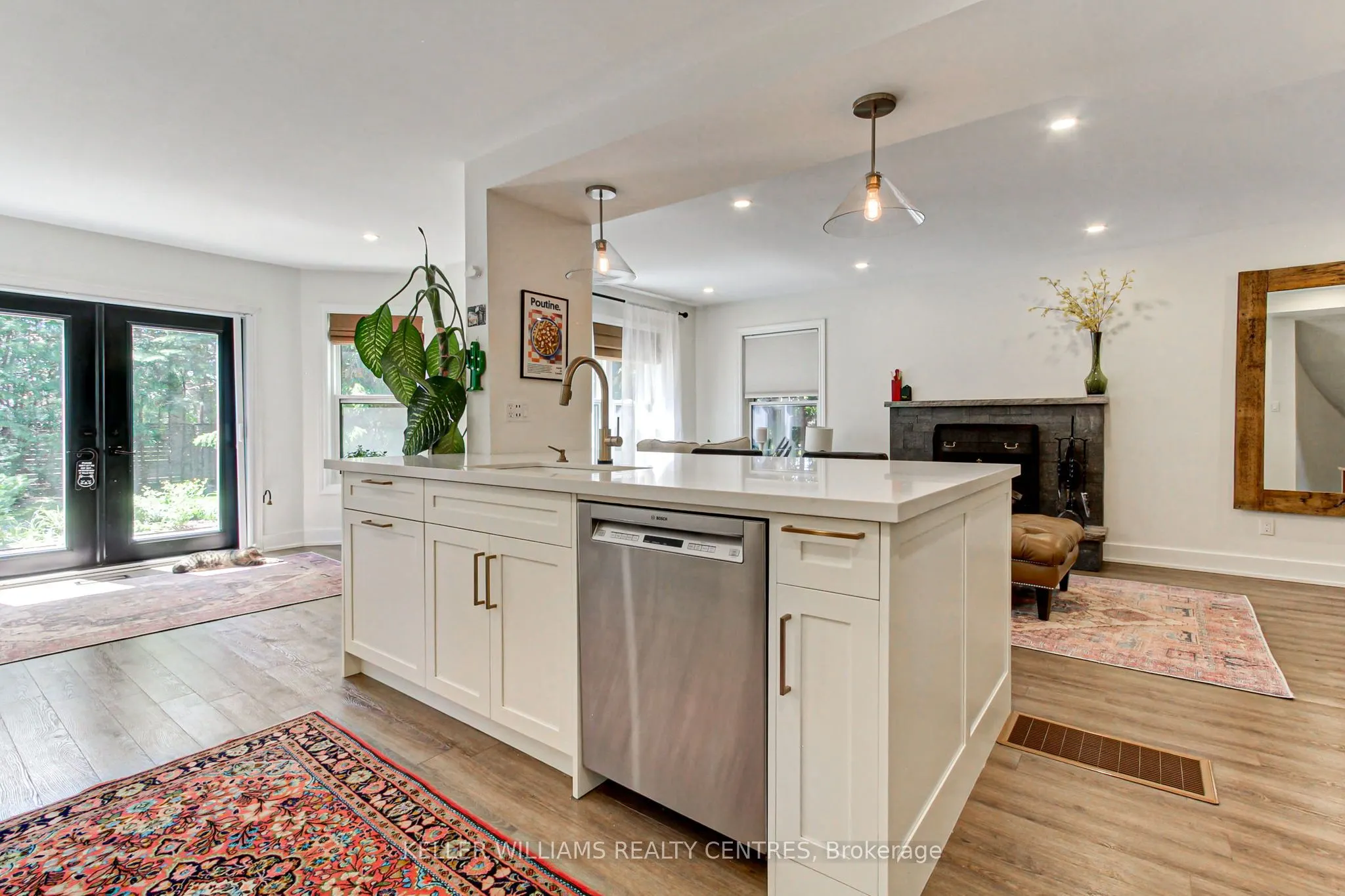 204 Crossland Gate