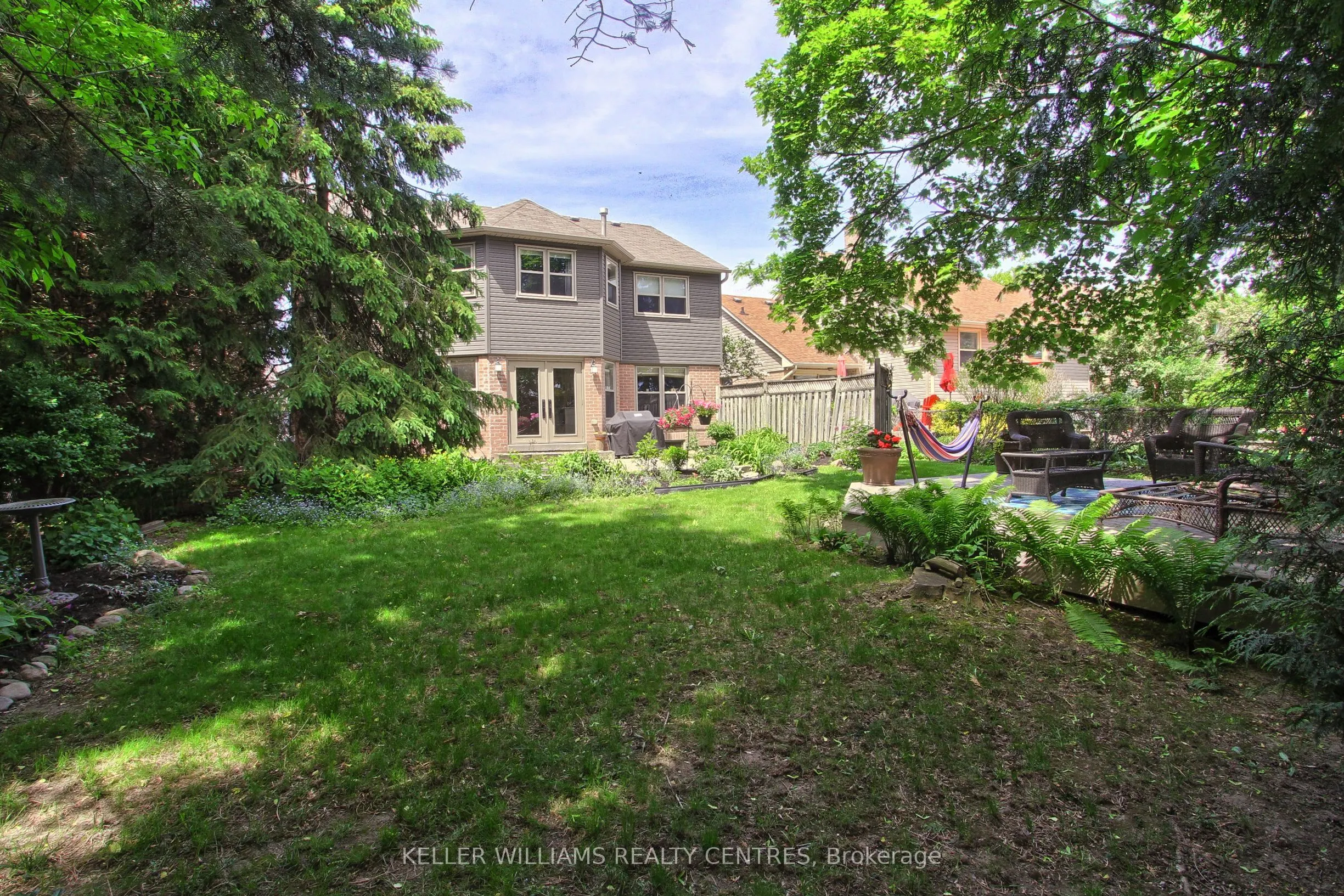 204 Crossland Gate