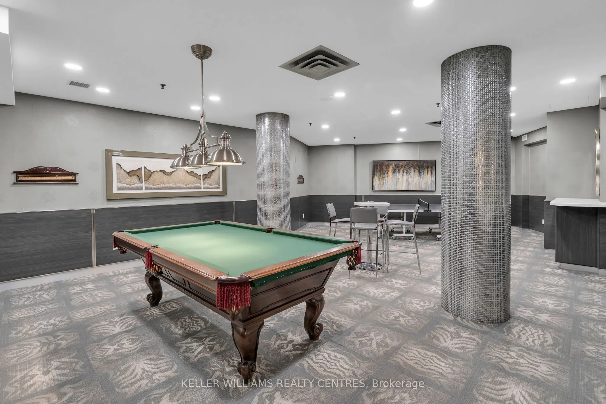 7905 Bayview Avenue #204