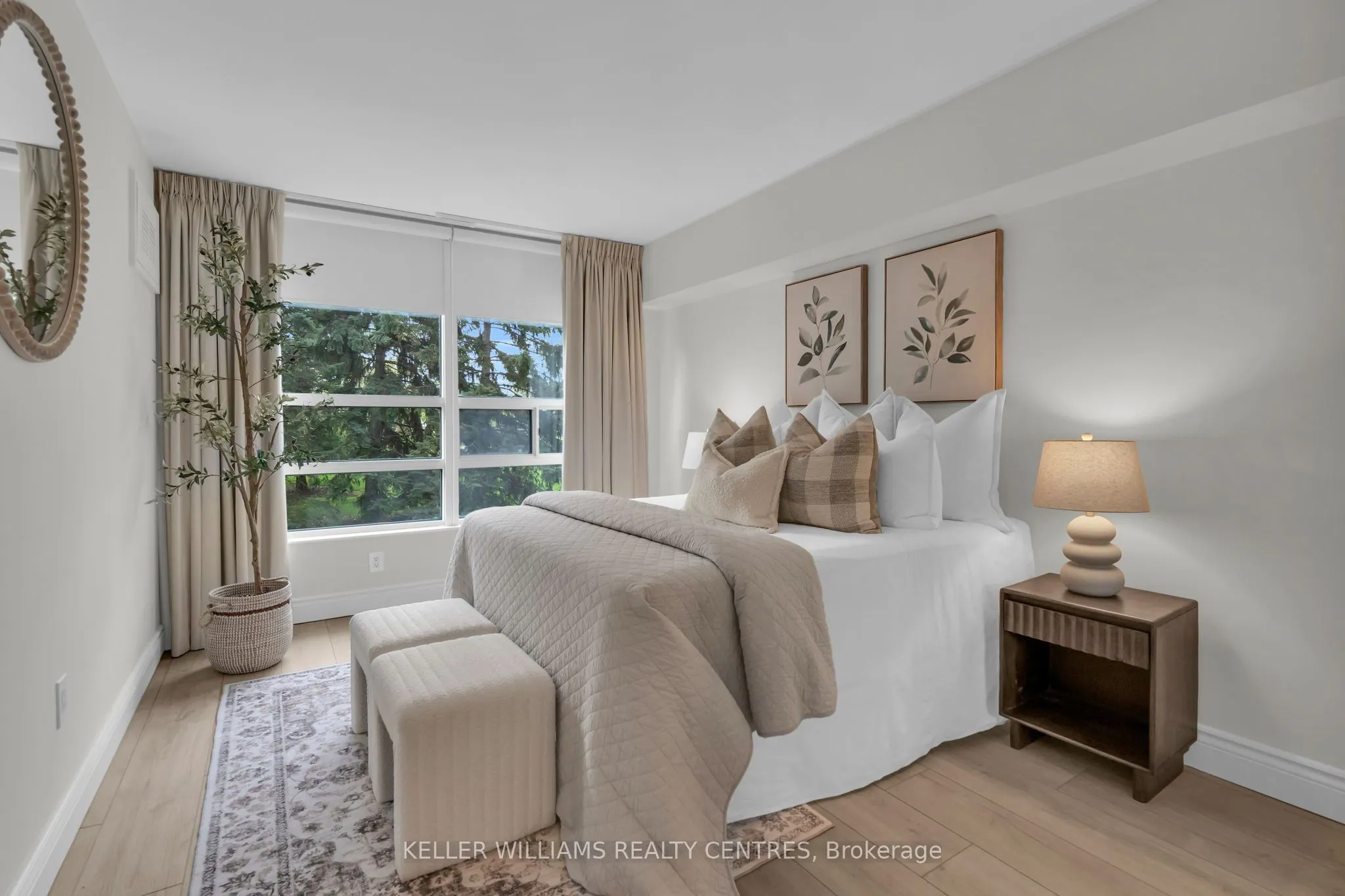 7905 Bayview Avenue #204