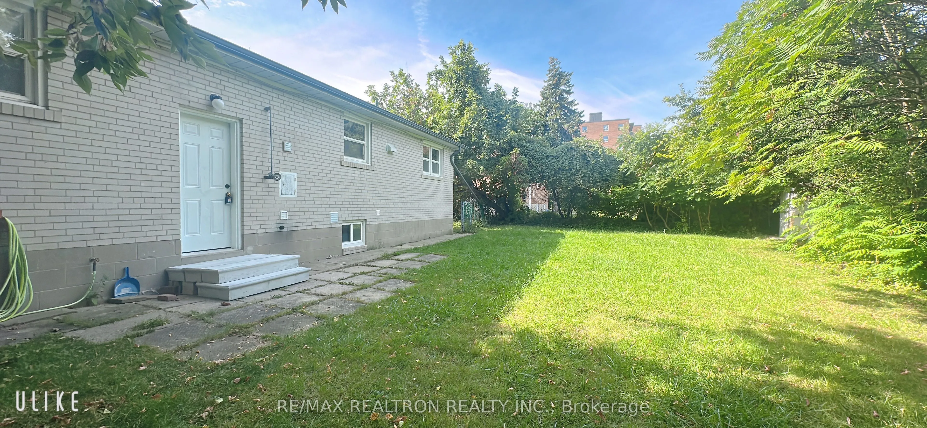 34 Clark Avenue #Basement