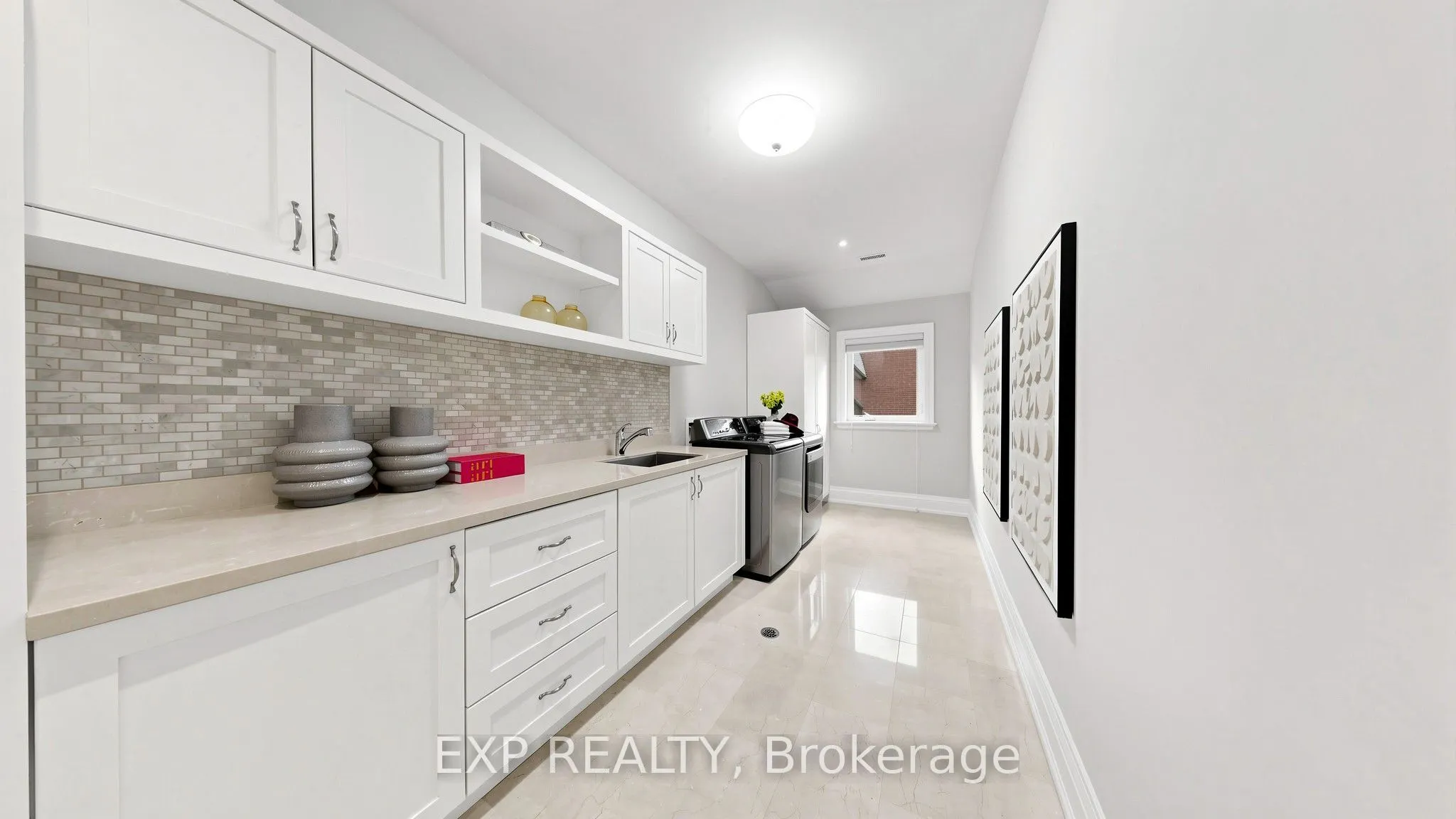 18 Mccowan Lane
