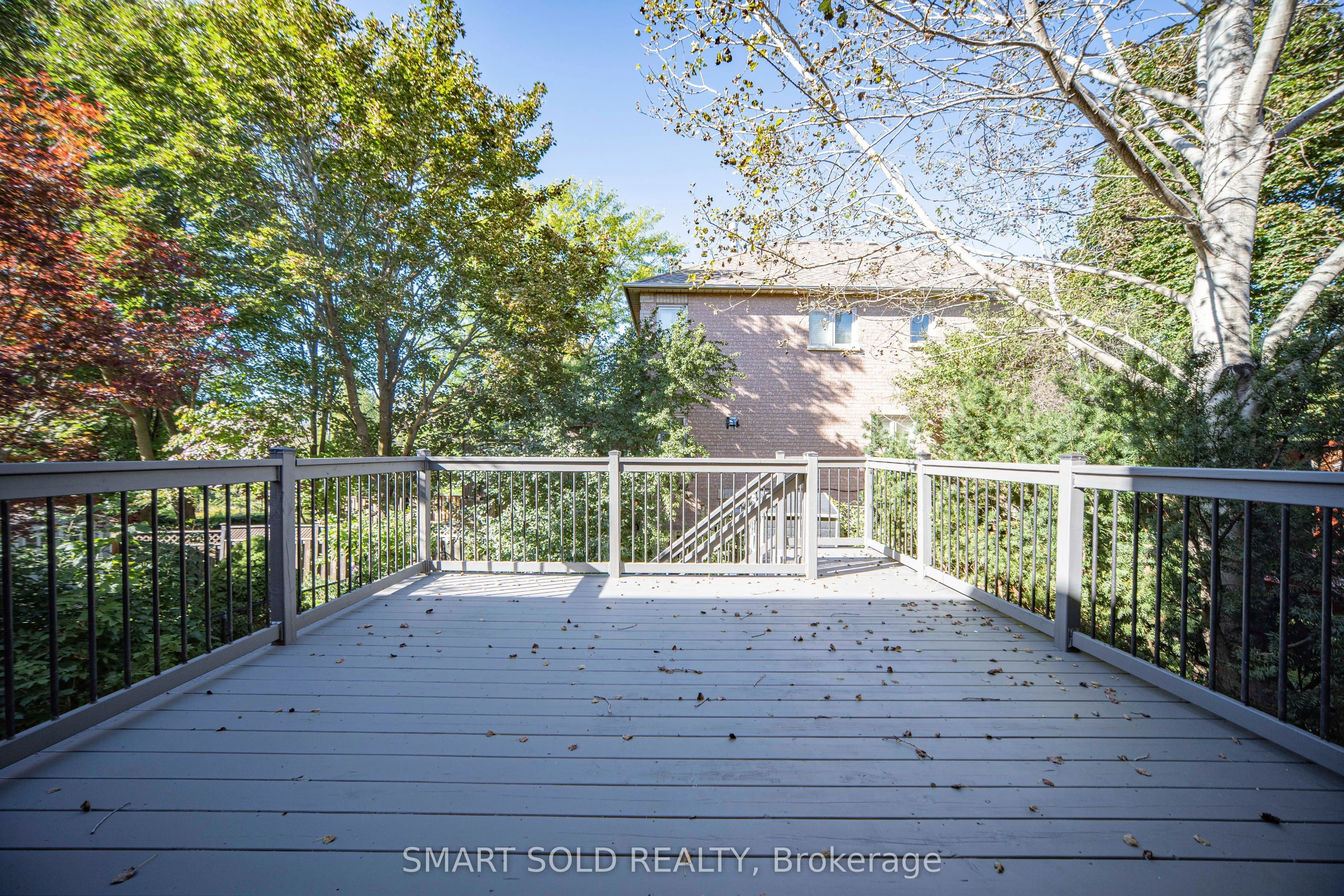82 Ballymore Drive