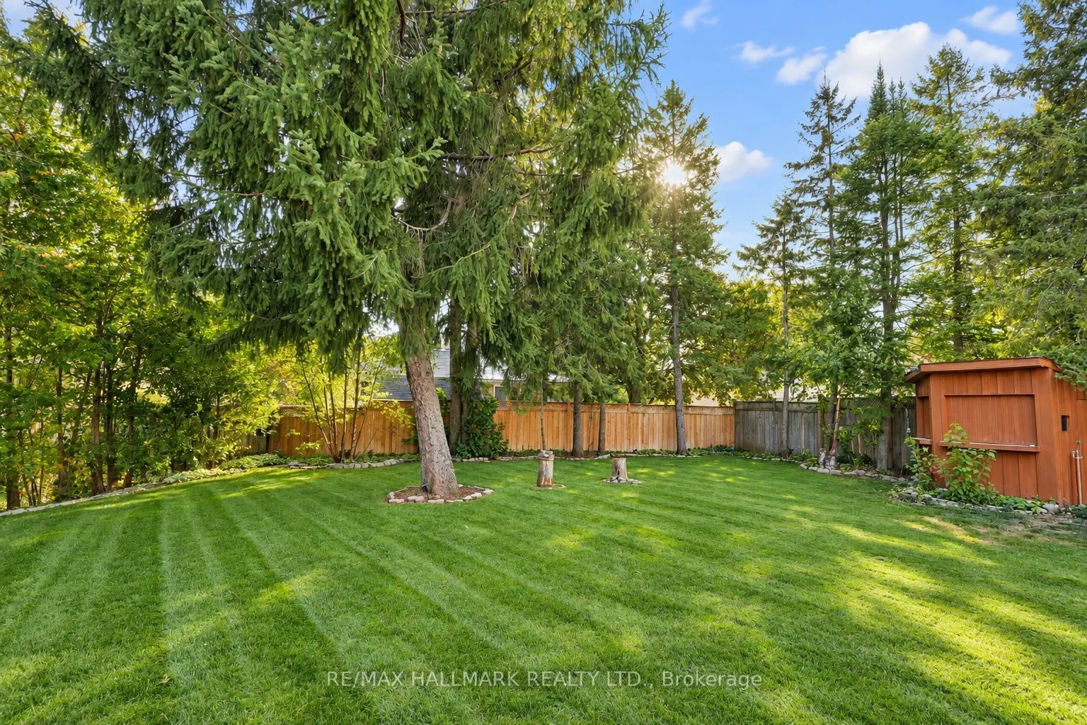 648 Mossbank Court