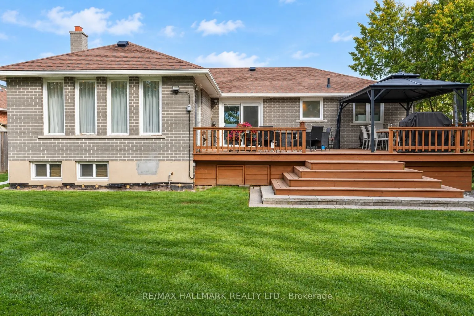 648 Mossbank Court