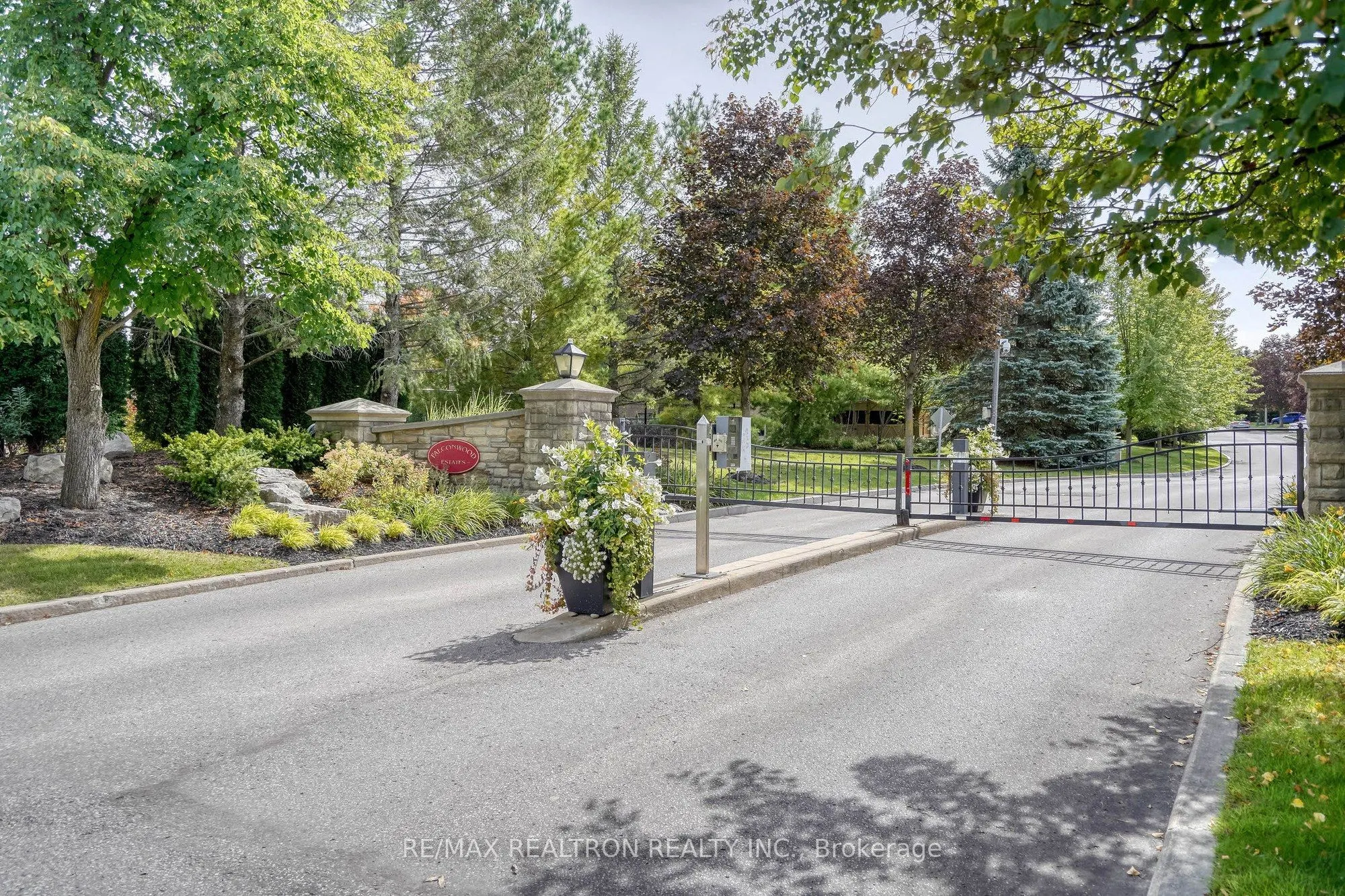 486 Falconwood Hollow #20