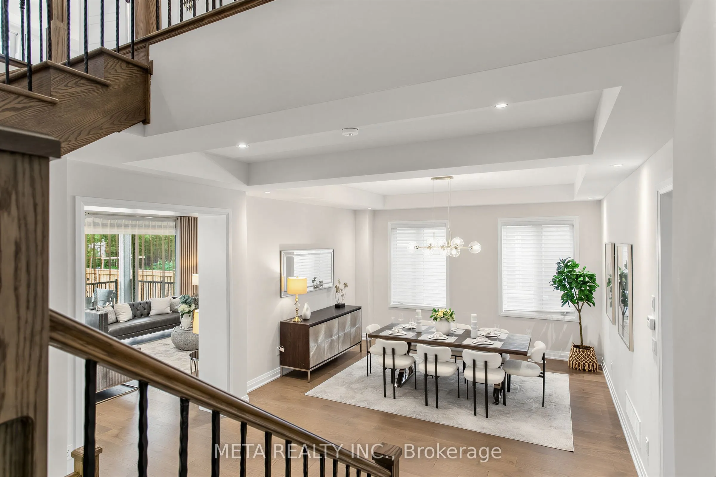 56 Klees Crescent