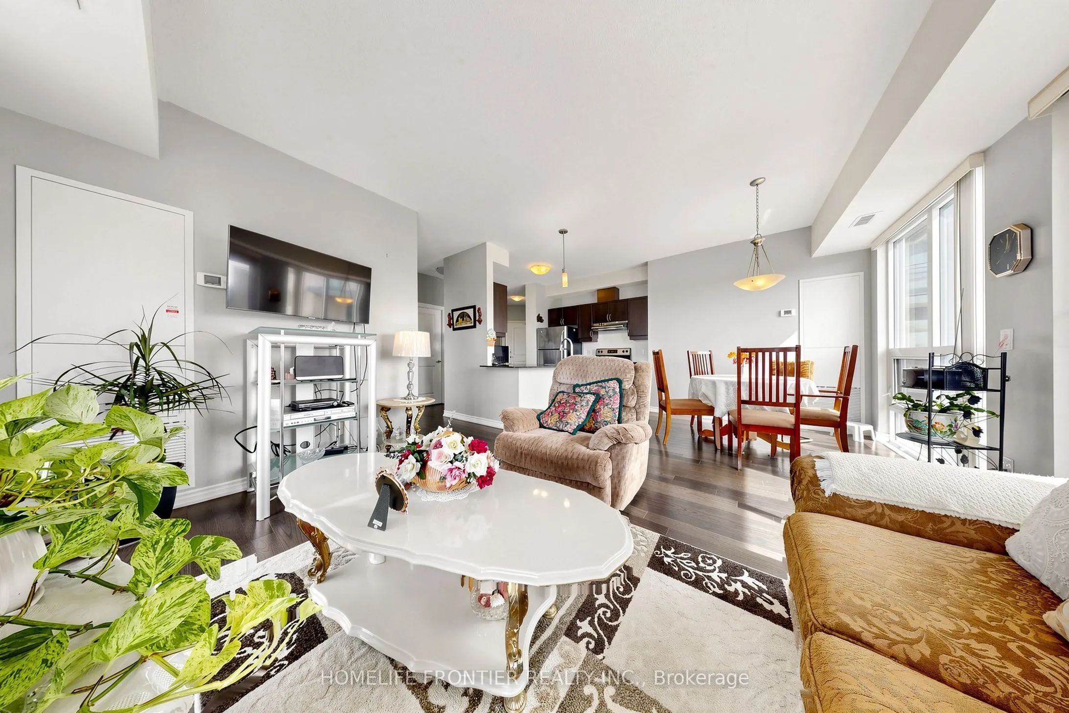 7730 Kipling Avenue #602