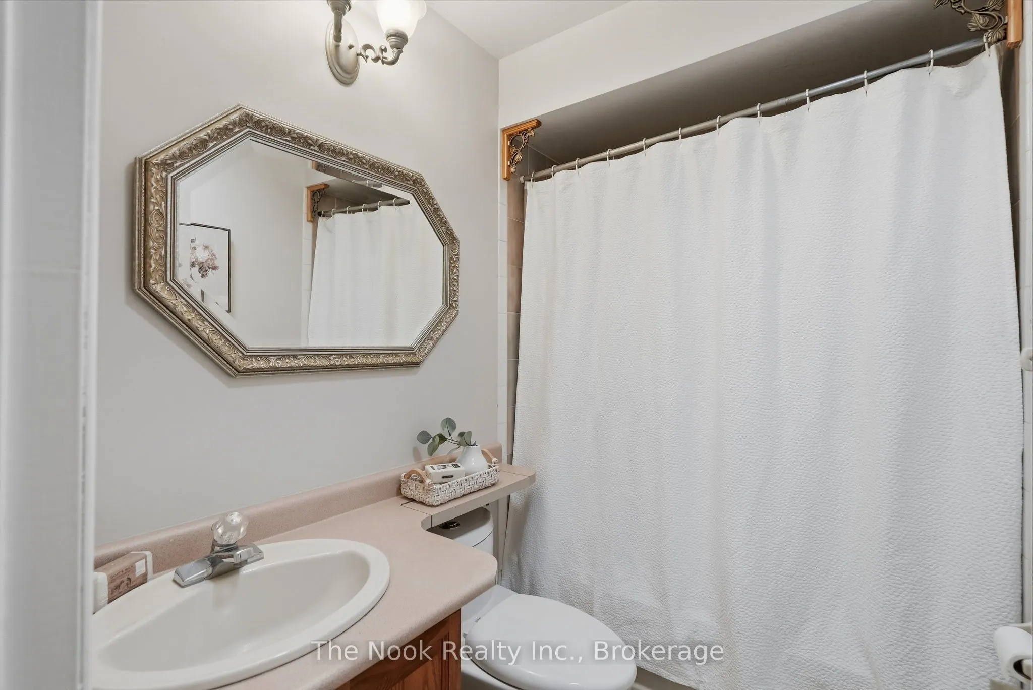 45 Bernick Crescent