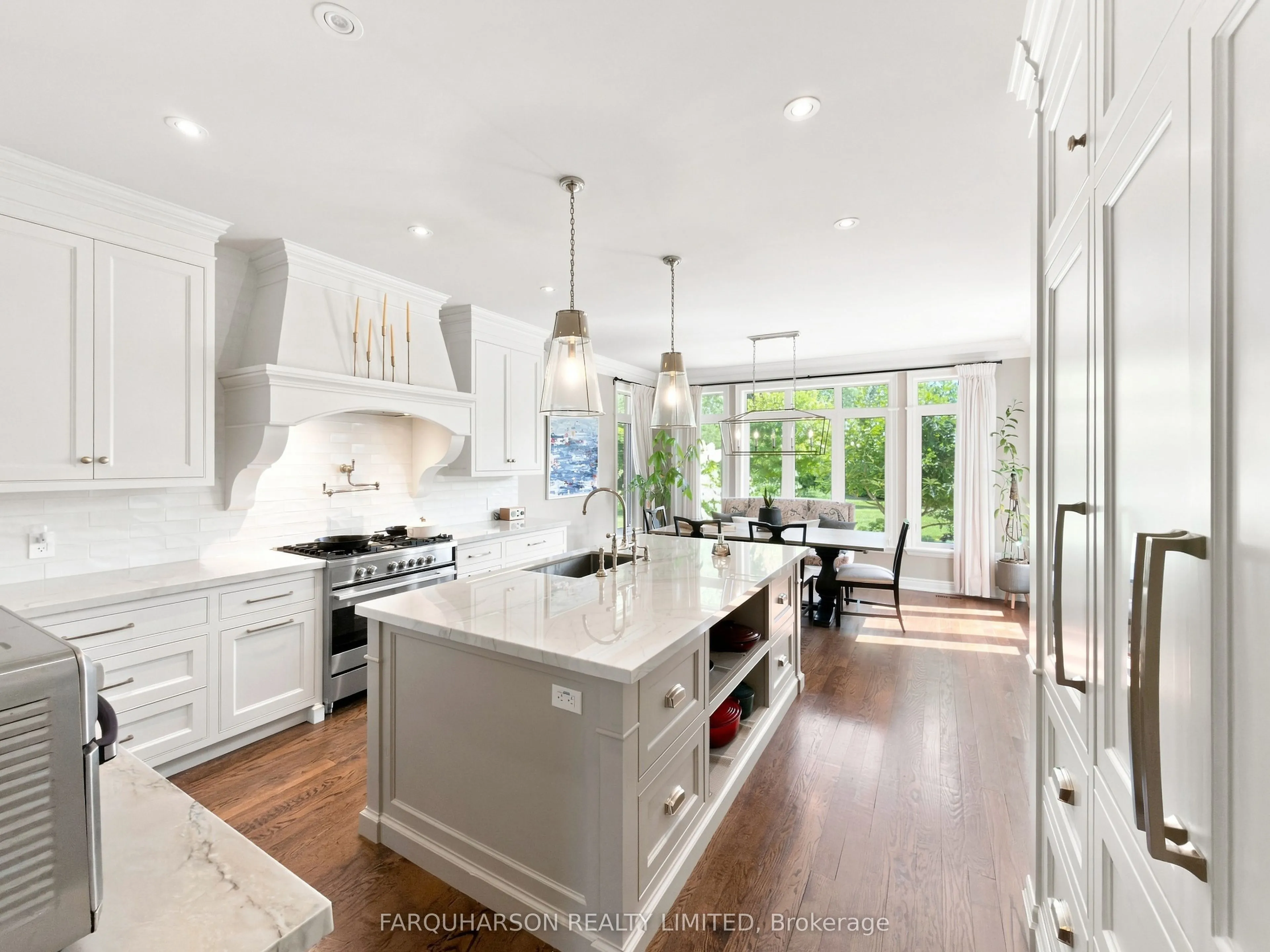 10 Earl Cook Drive