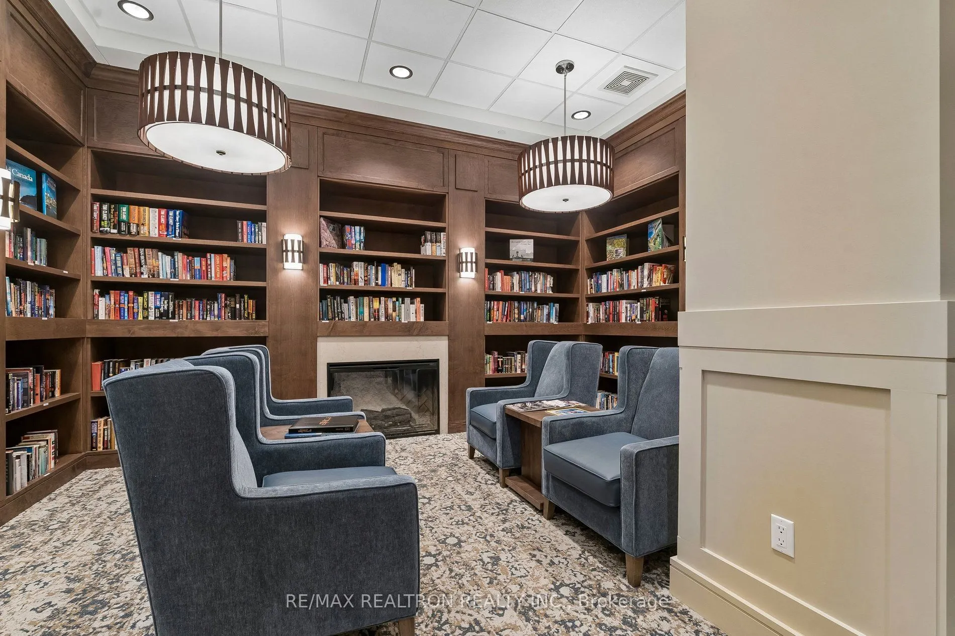 400 William Graham Drive #208