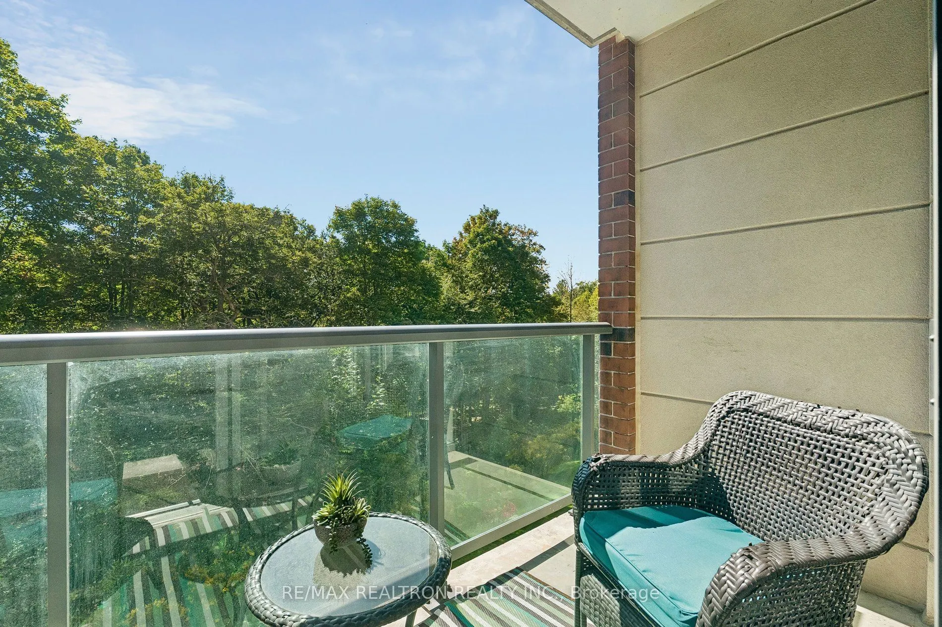 400 William Graham Drive #208