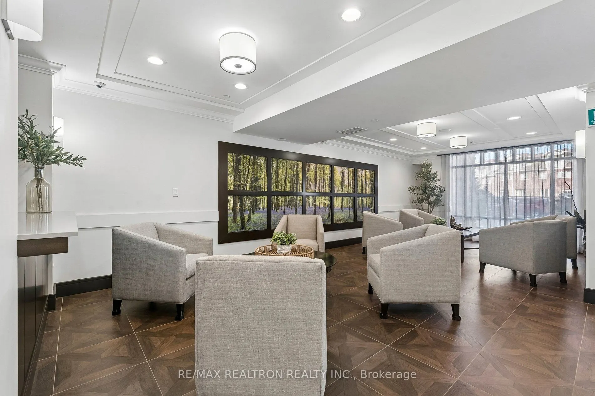 400 William Graham Drive #208