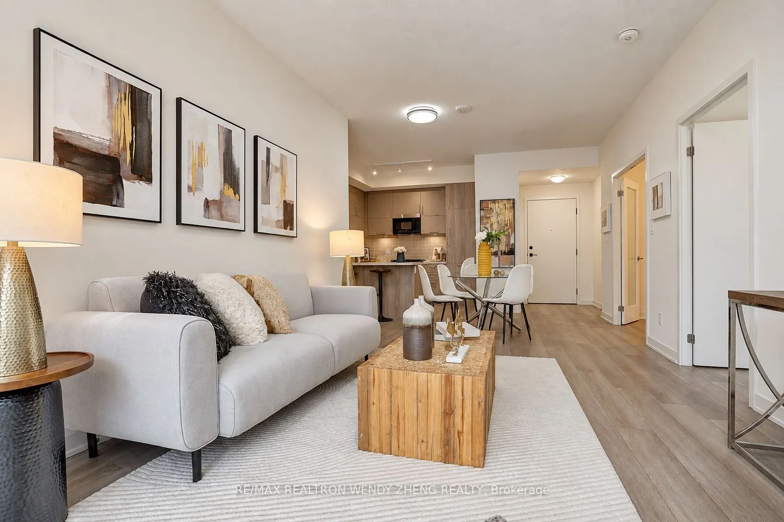 38 Simcoe Promenade N #C503