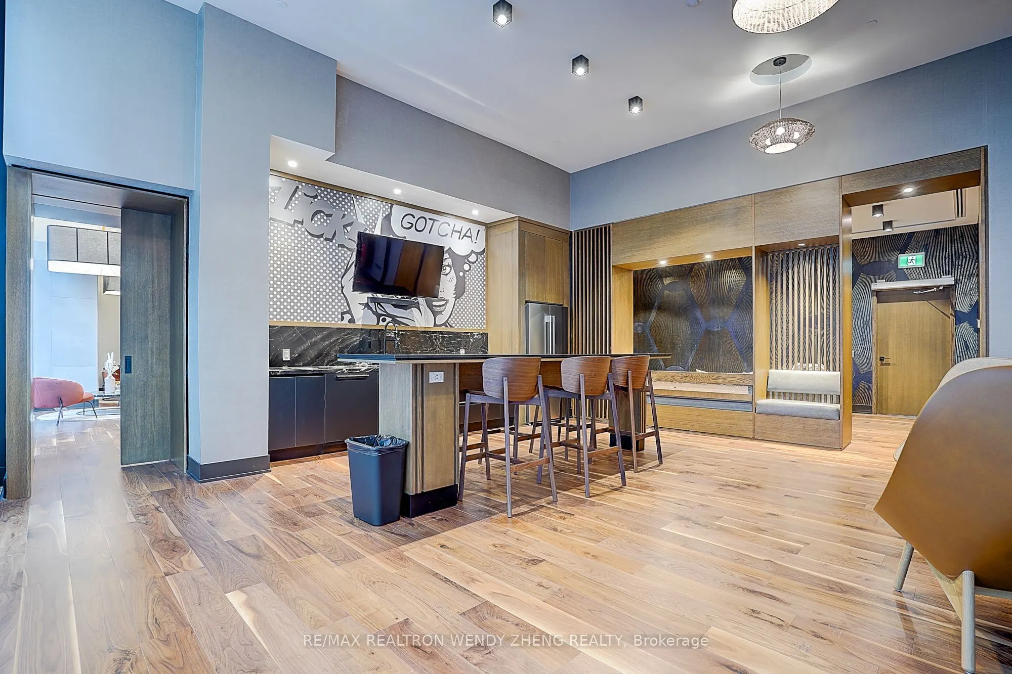 38 Simcoe Promenade N #C503