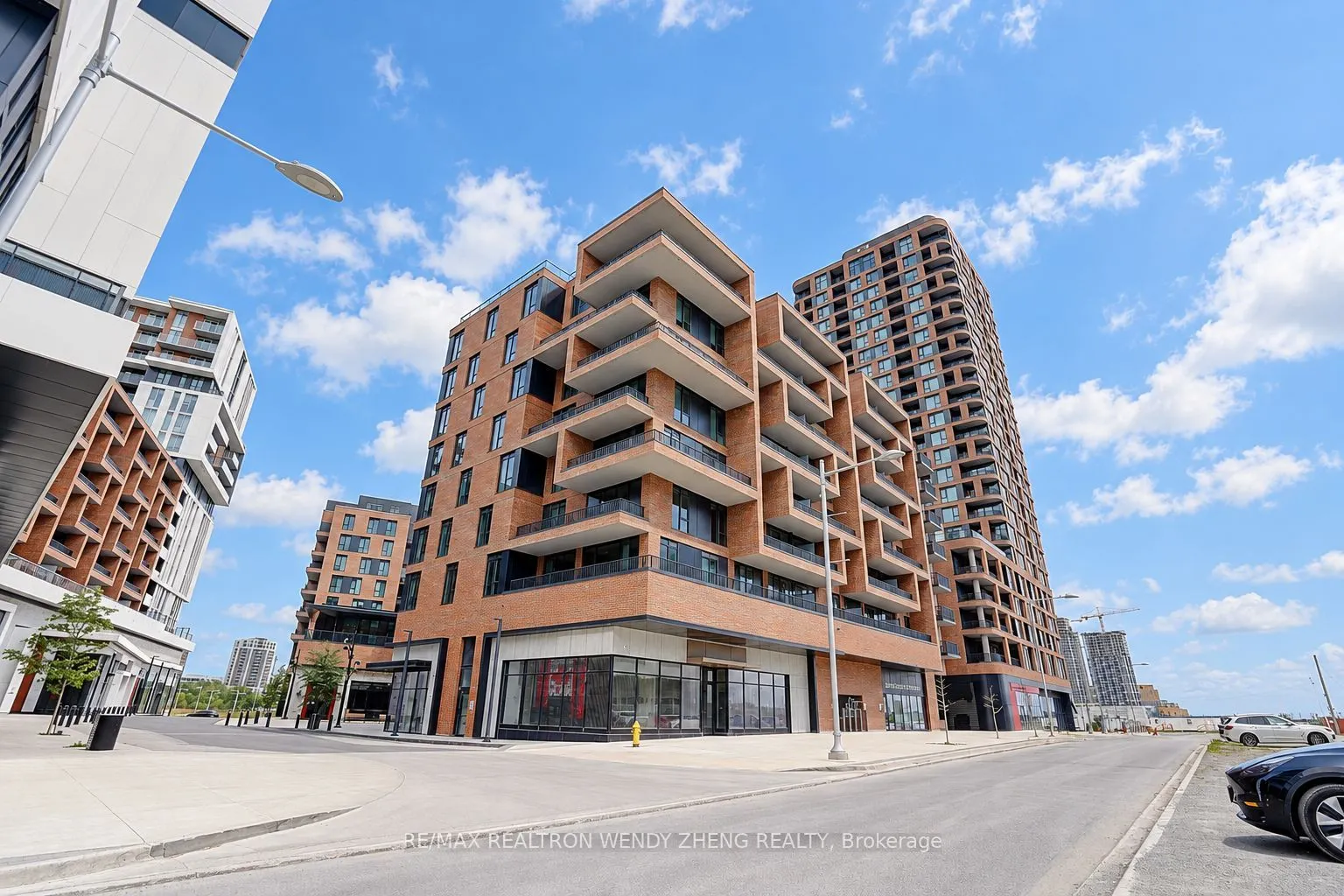 38 Simcoe Promenade N #C503