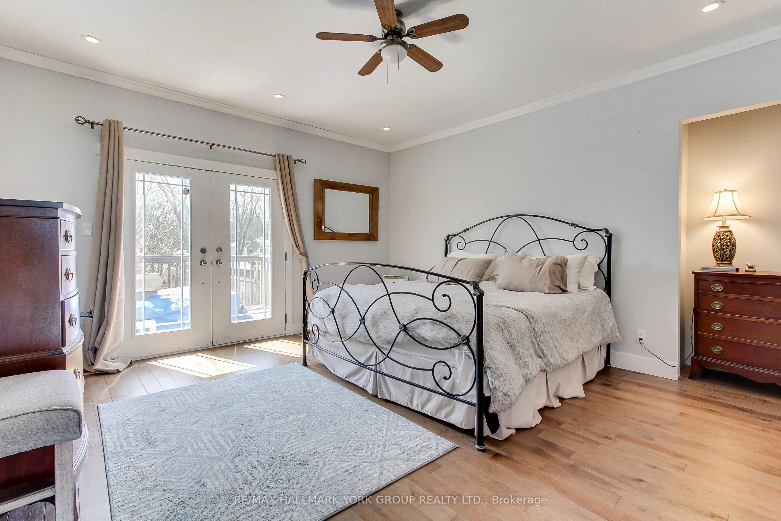 303 LAKE DR EAST Drive