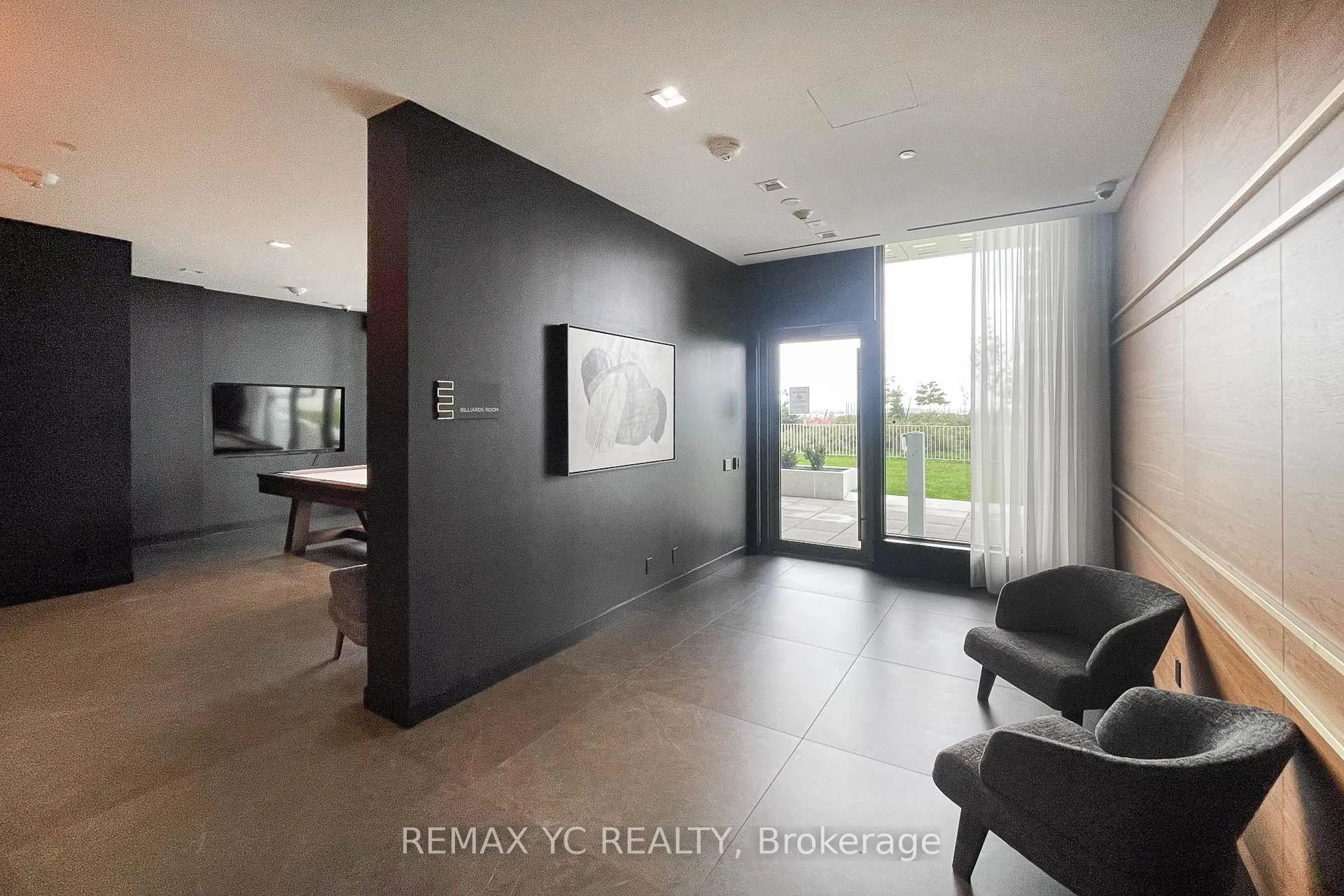 5 Buttermill Avenue #3501
