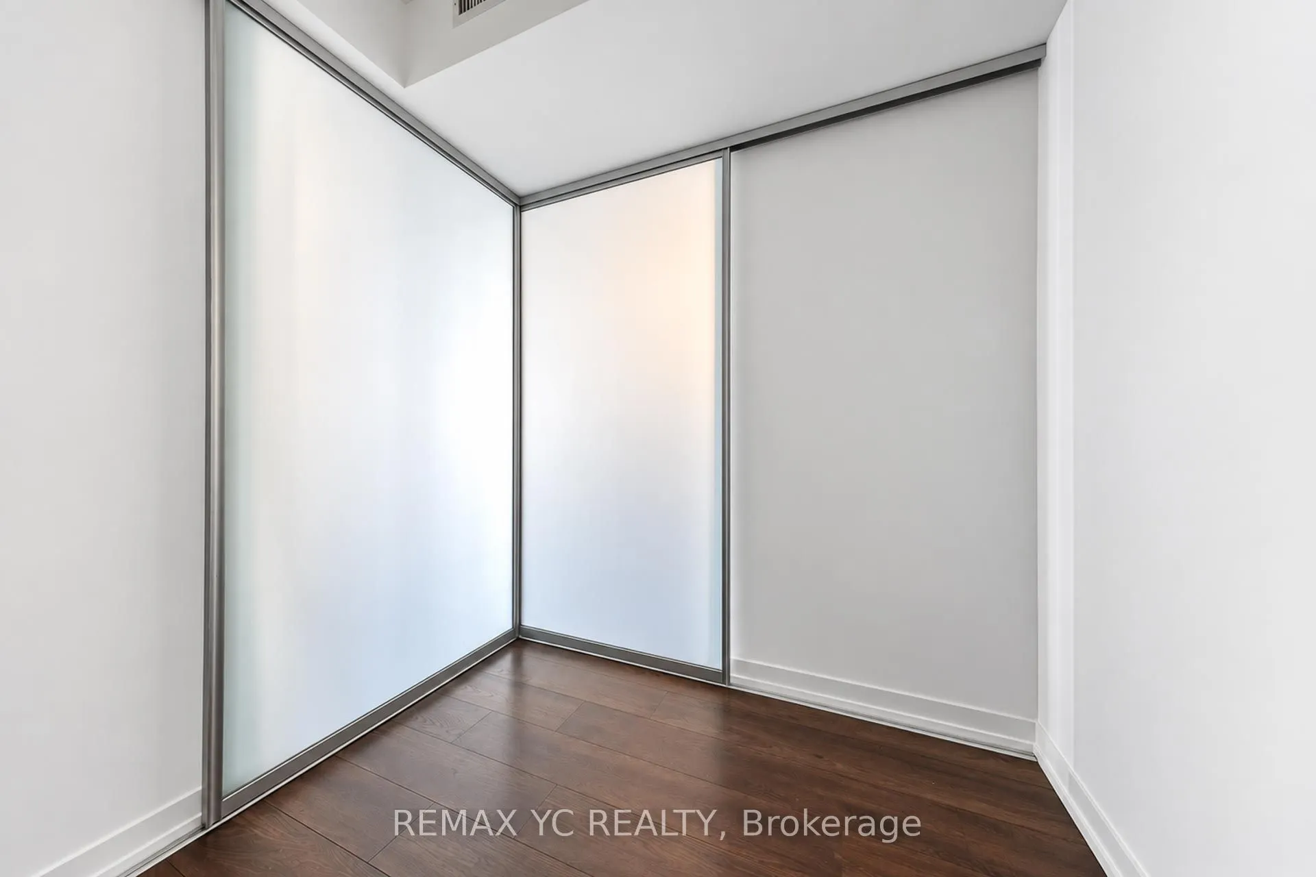5 Buttermill Avenue #3501