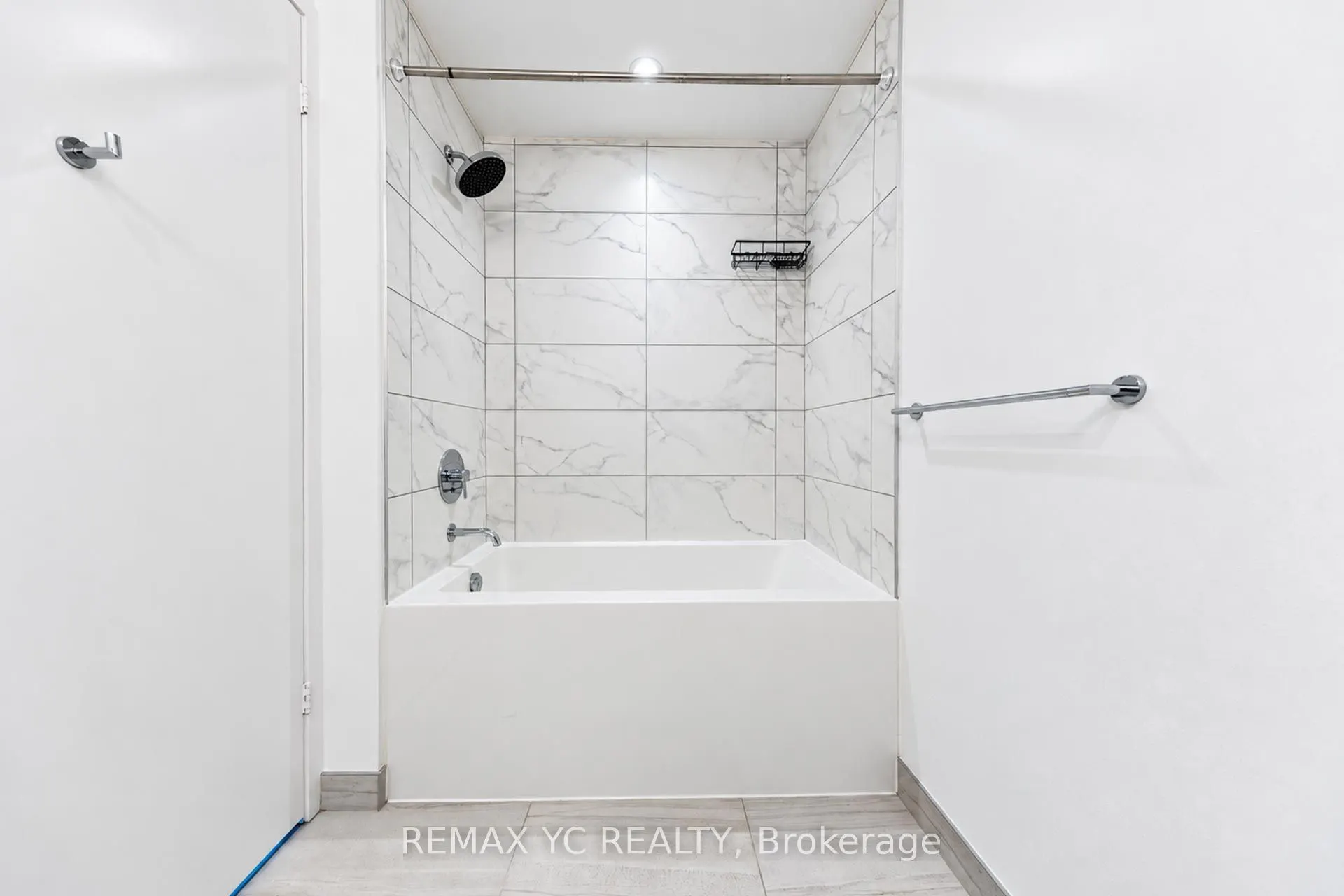 5 Buttermill Avenue #3501
