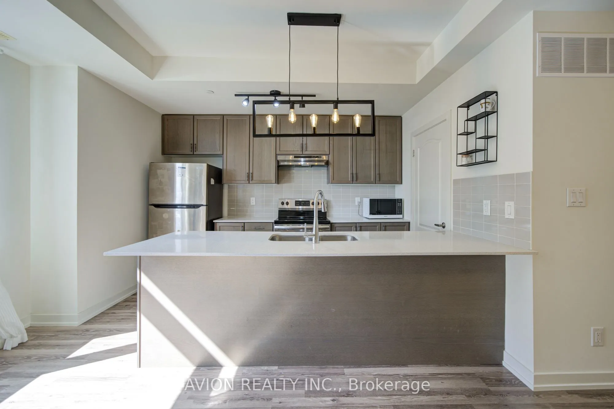 370 Red Maple Road #83