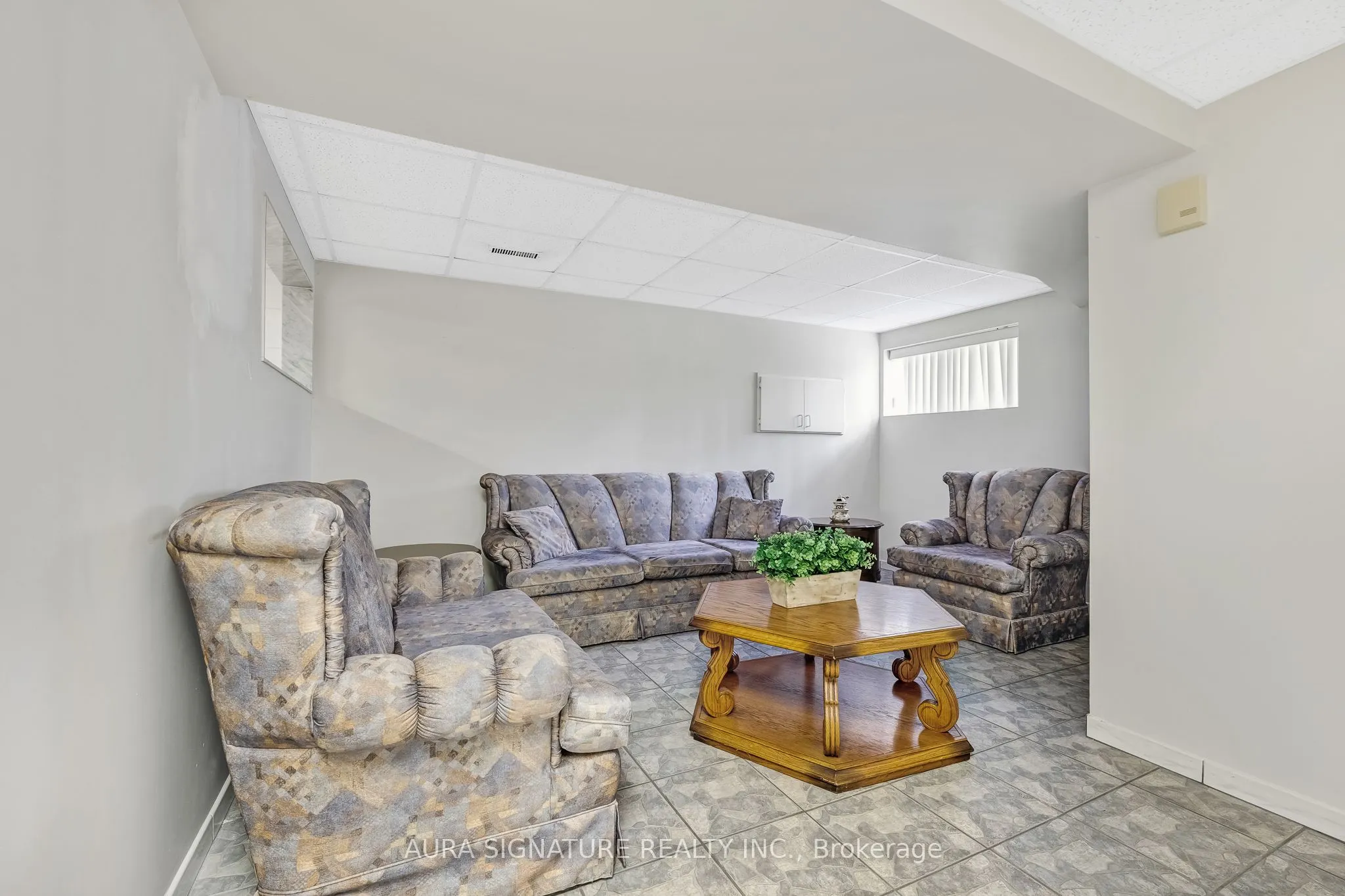 30 Graceview Court