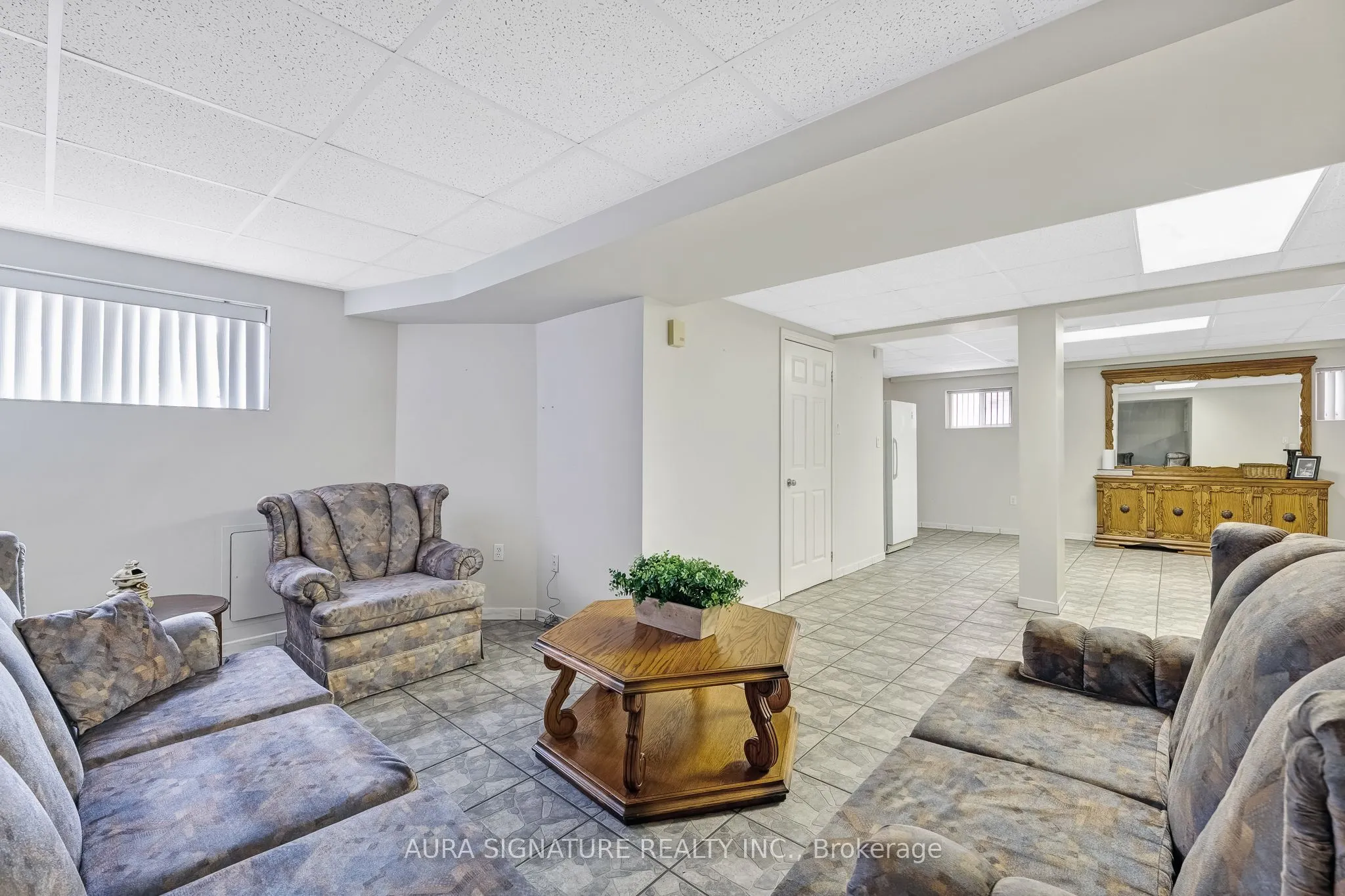 30 Graceview Court