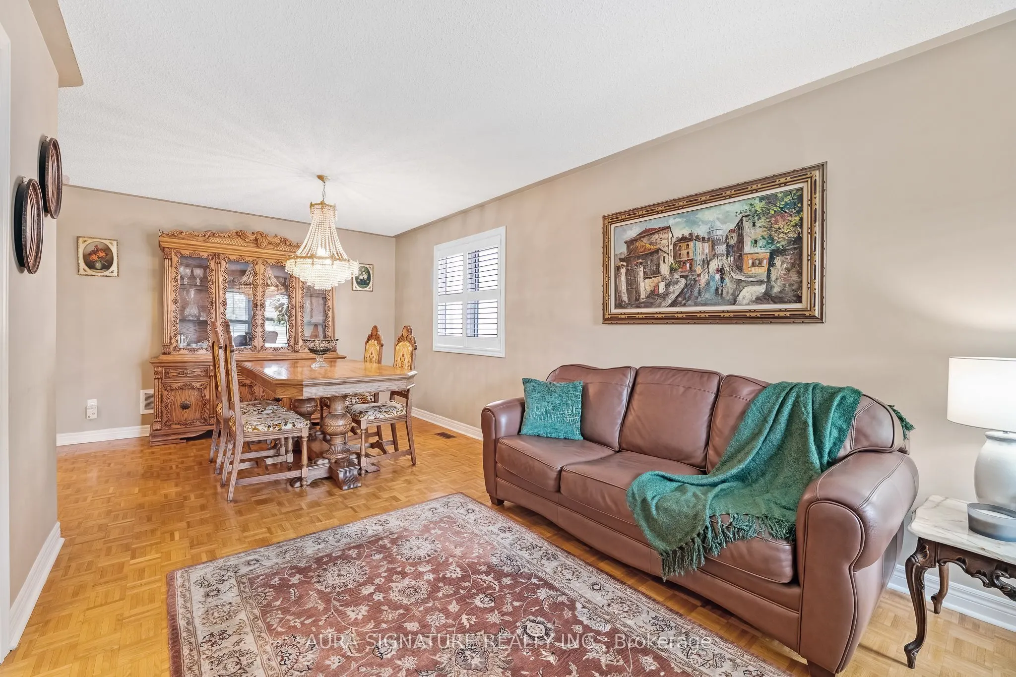 30 Graceview Court