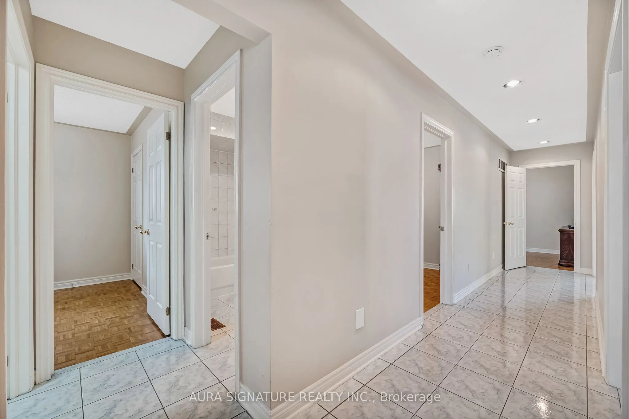 30 Graceview Court