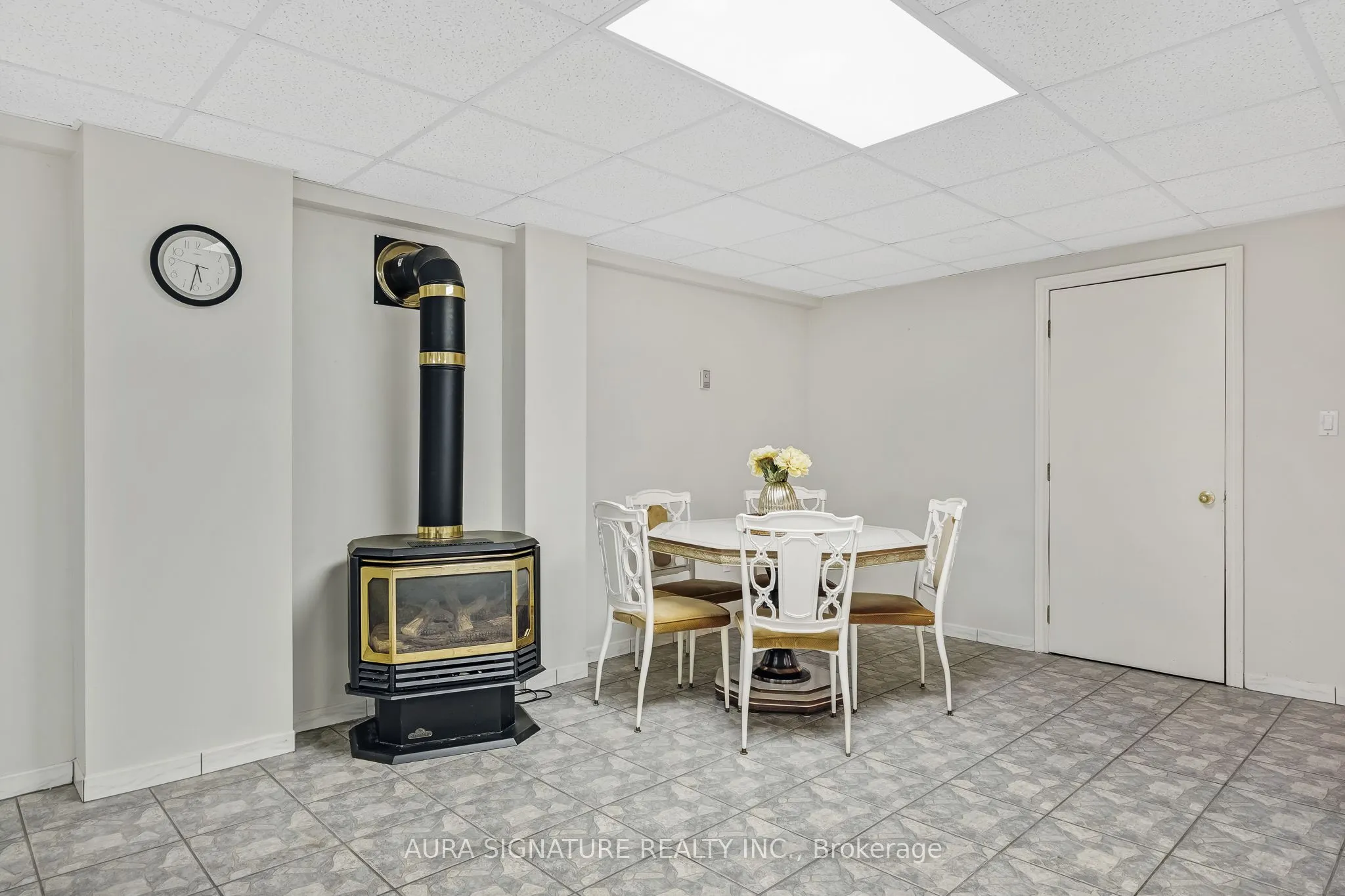 30 Graceview Court